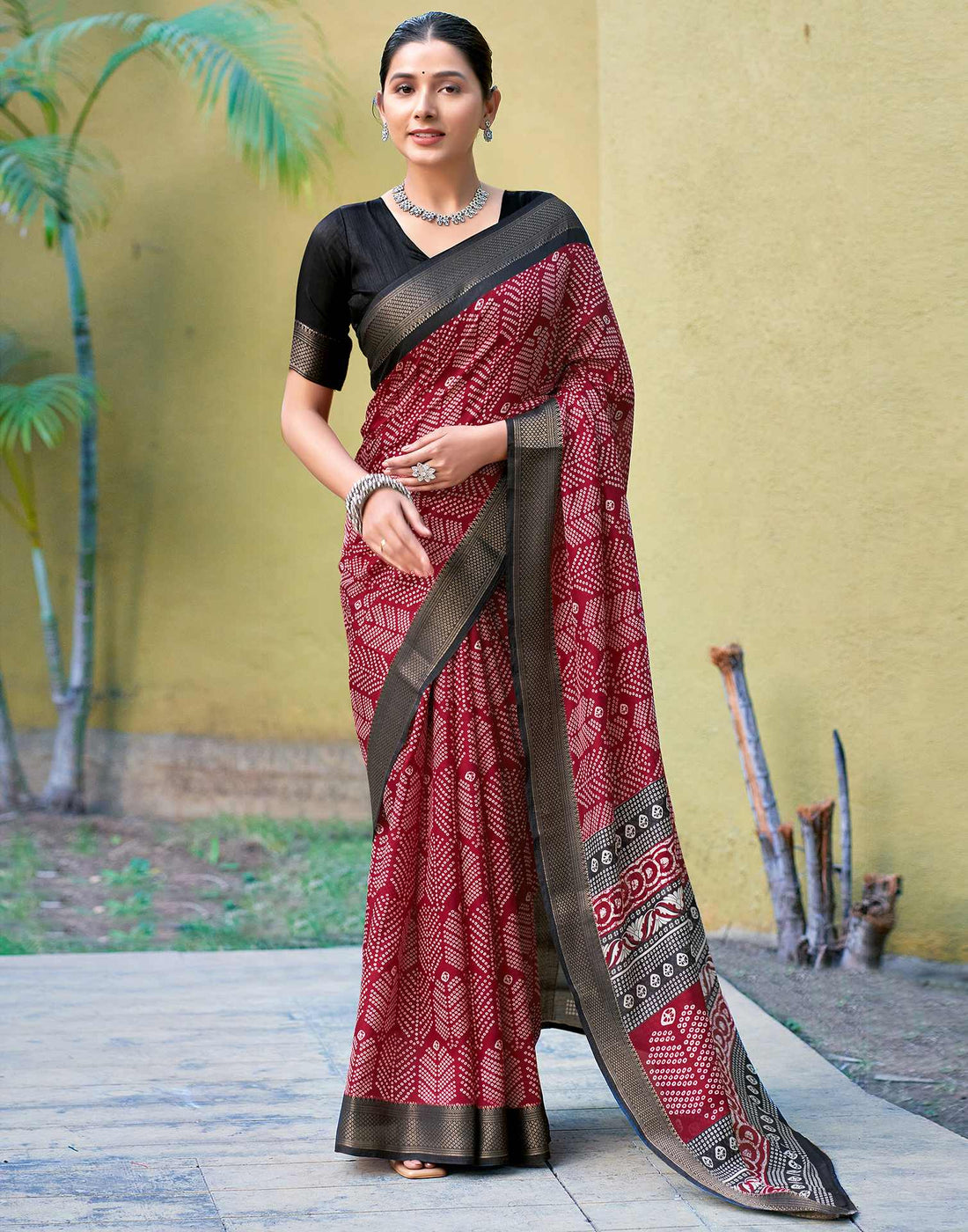 Maroon Bandhani Printed Cotton Blend Saree