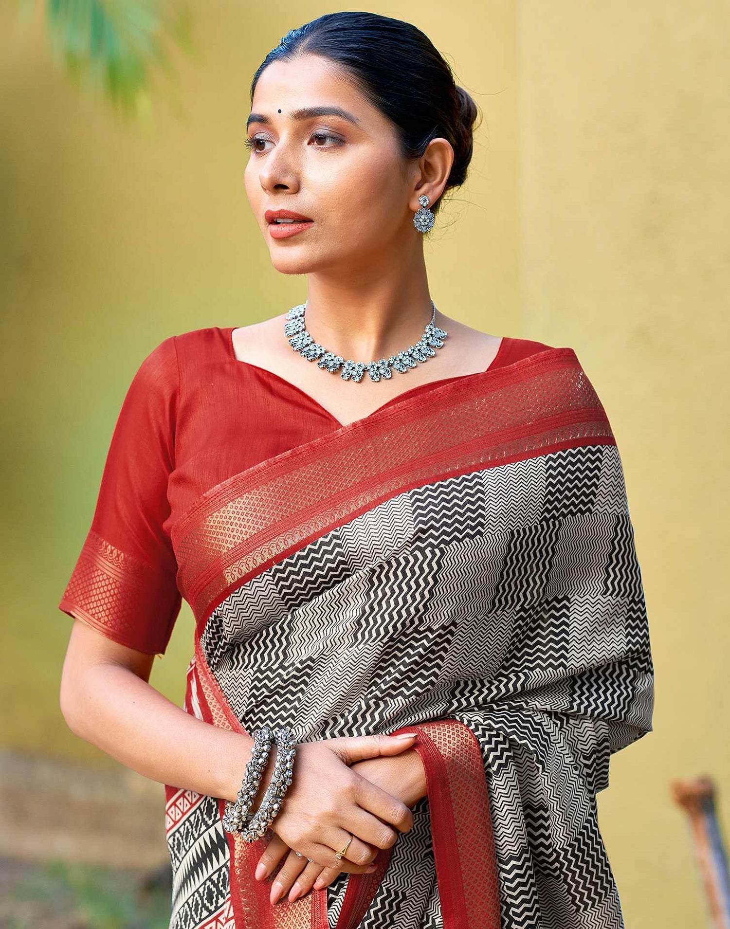 Black Printed Cotton Blend Saree