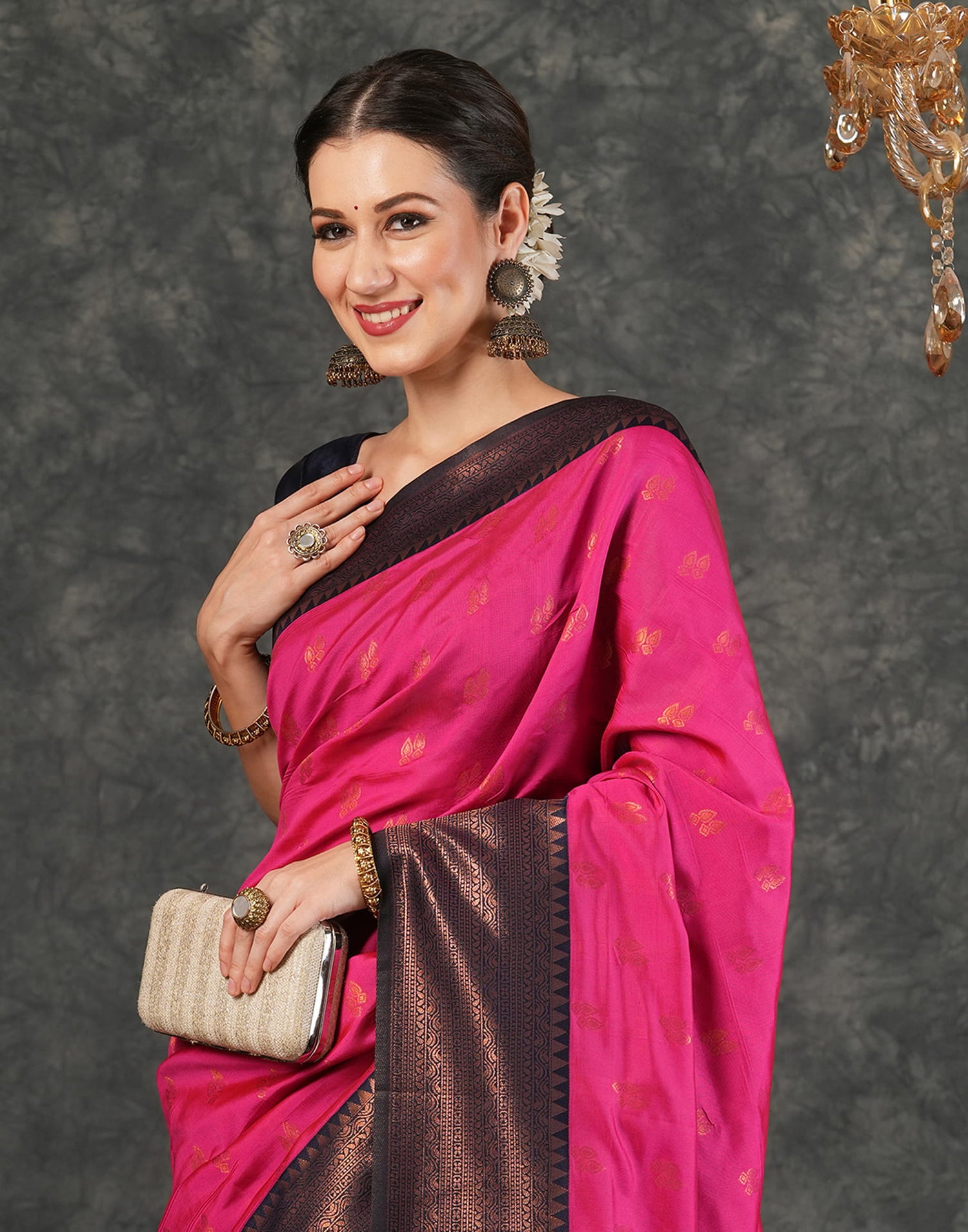 Pink Silk Woven Kanjivaram Saree