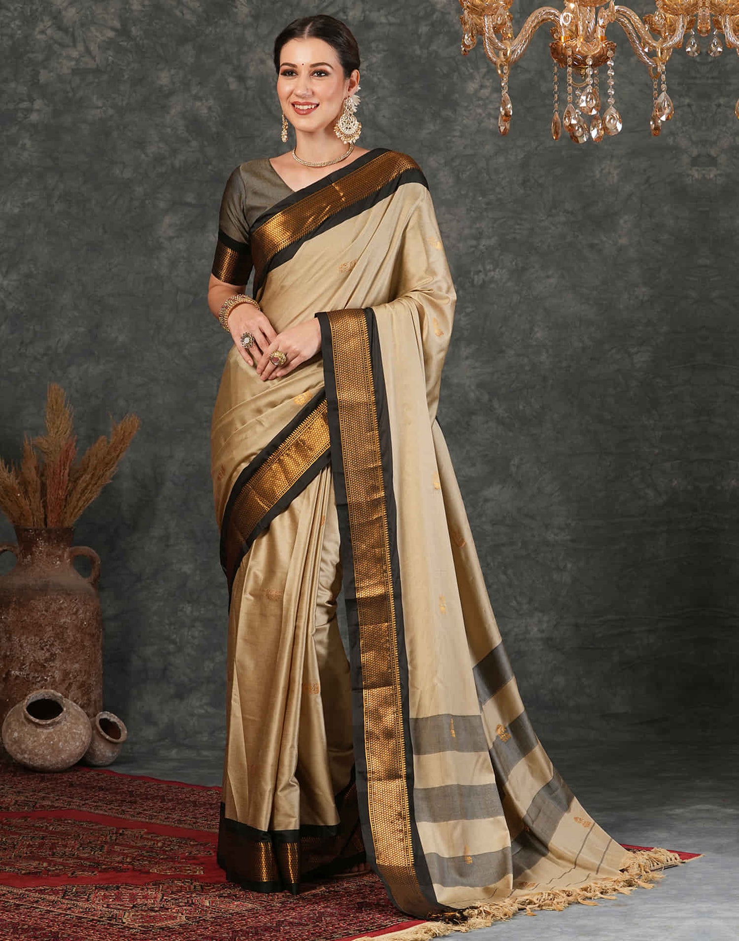 Beige Silk Weaving Kanjivaram Saree