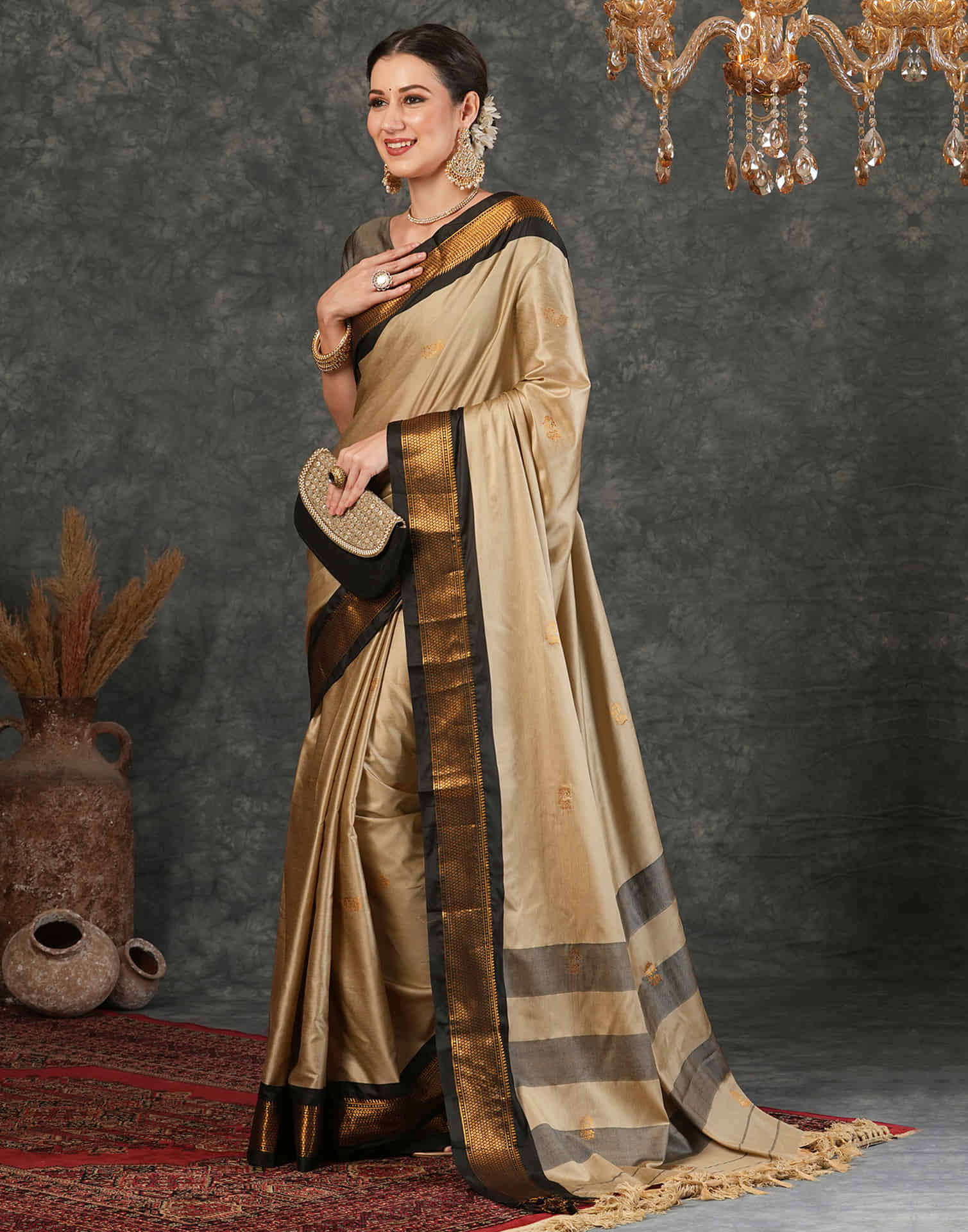 Beige Silk Weaving Kanjivaram Saree