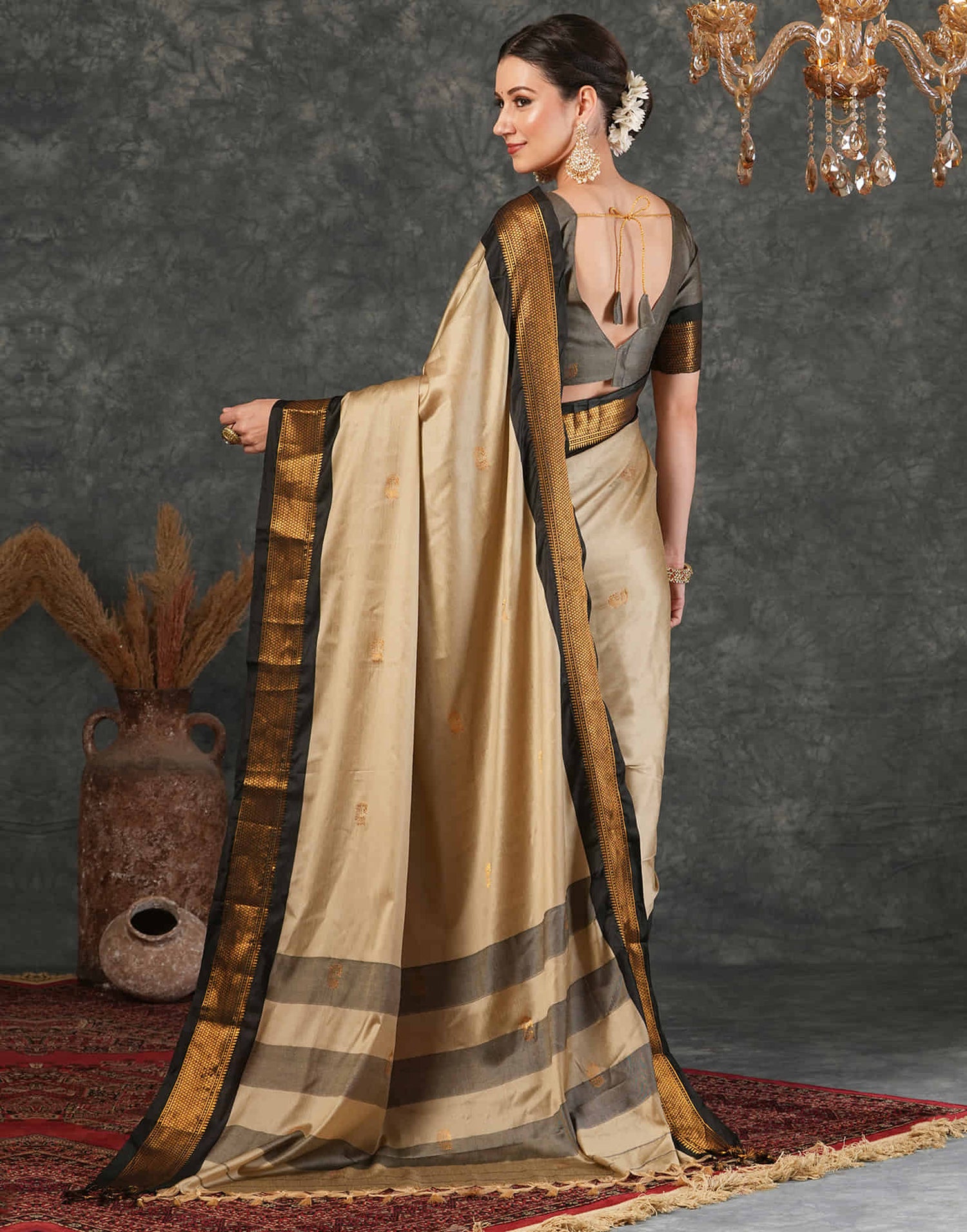 Beige Silk Weaving Kanjivaram Saree