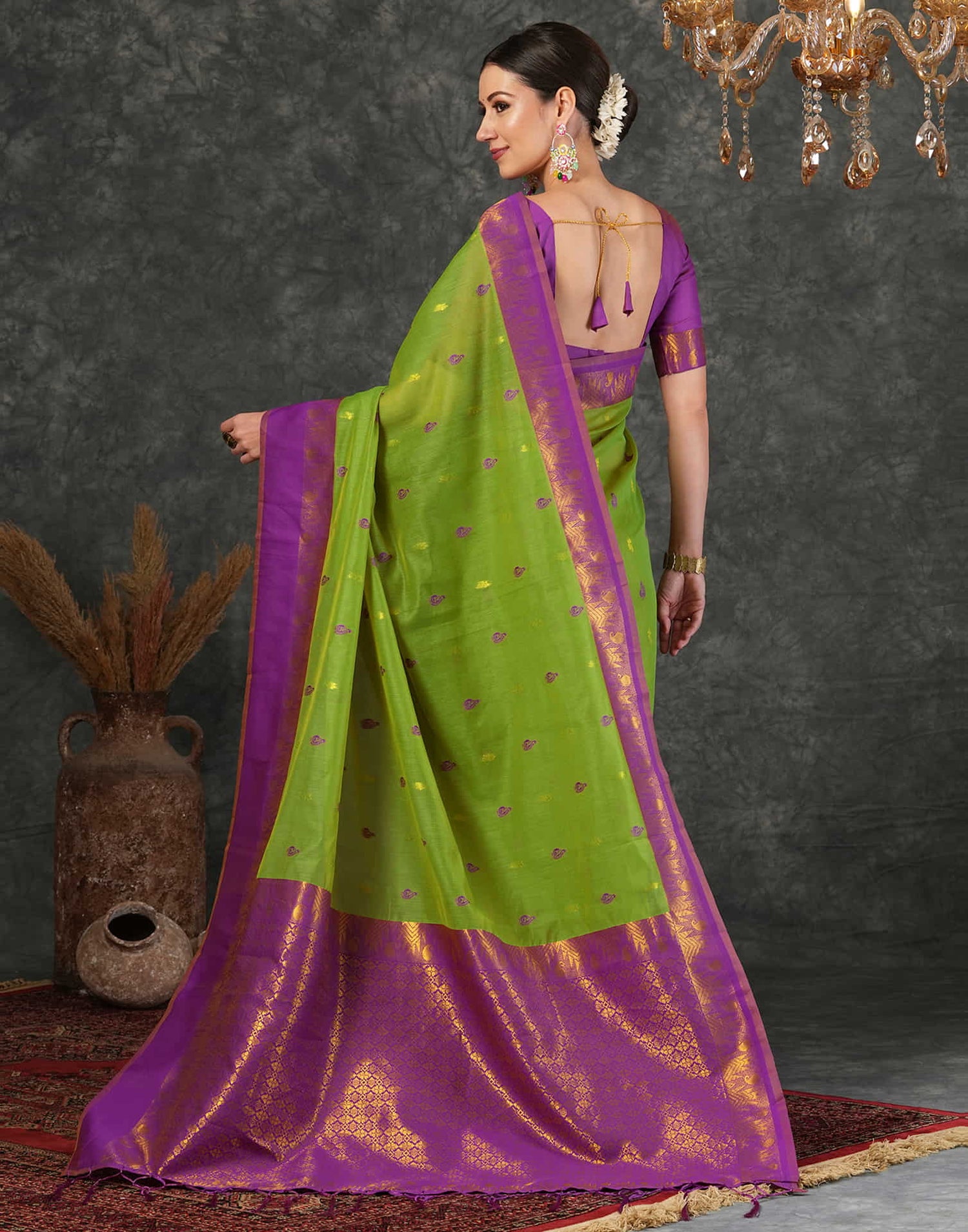 Green Silk Weaving Kanjivaram Saree