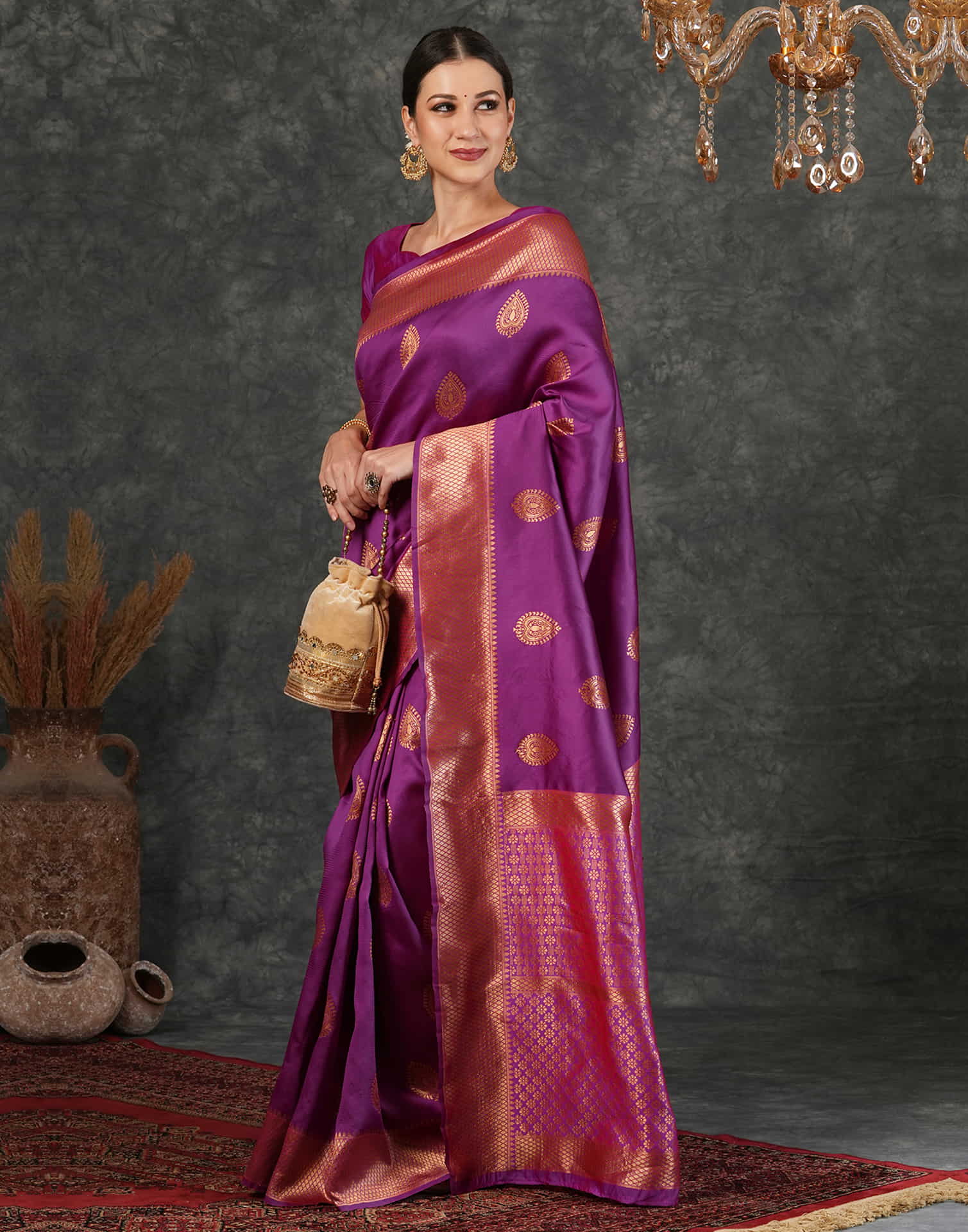 Wine Silk Weaving Kanjivaram Saree