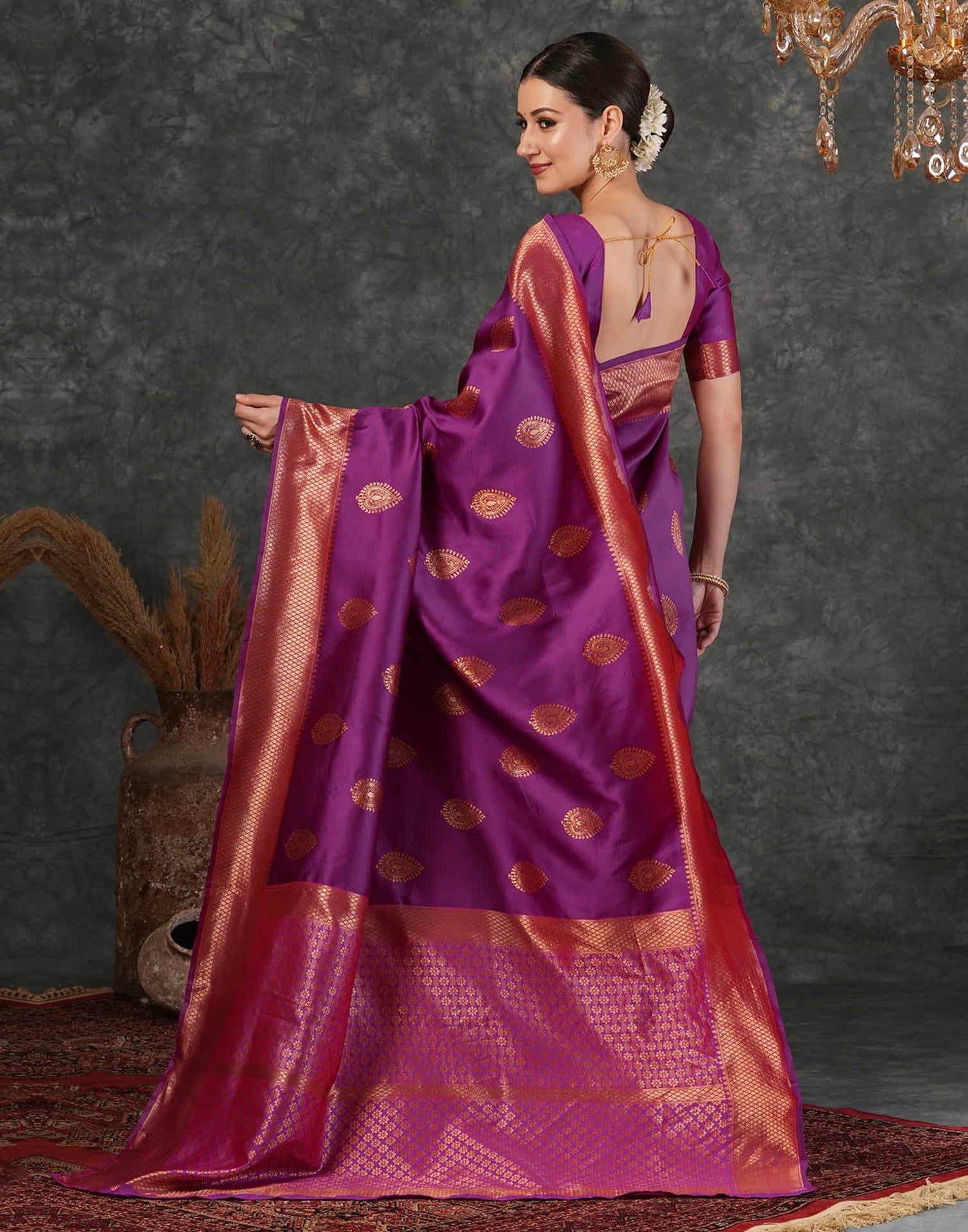 Wine Silk Weaving Kanjivaram Saree