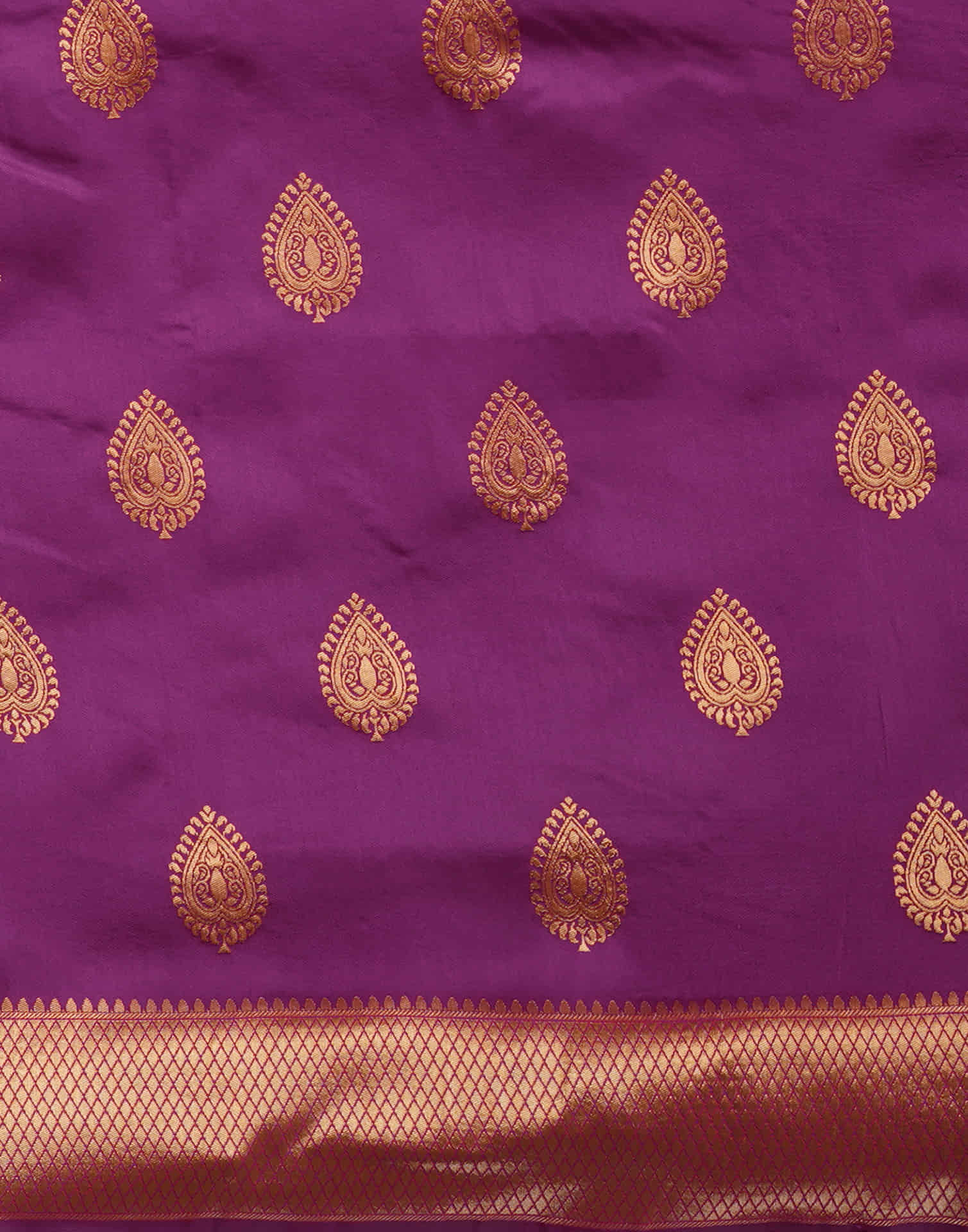 Wine Silk Weaving Kanjivaram Saree