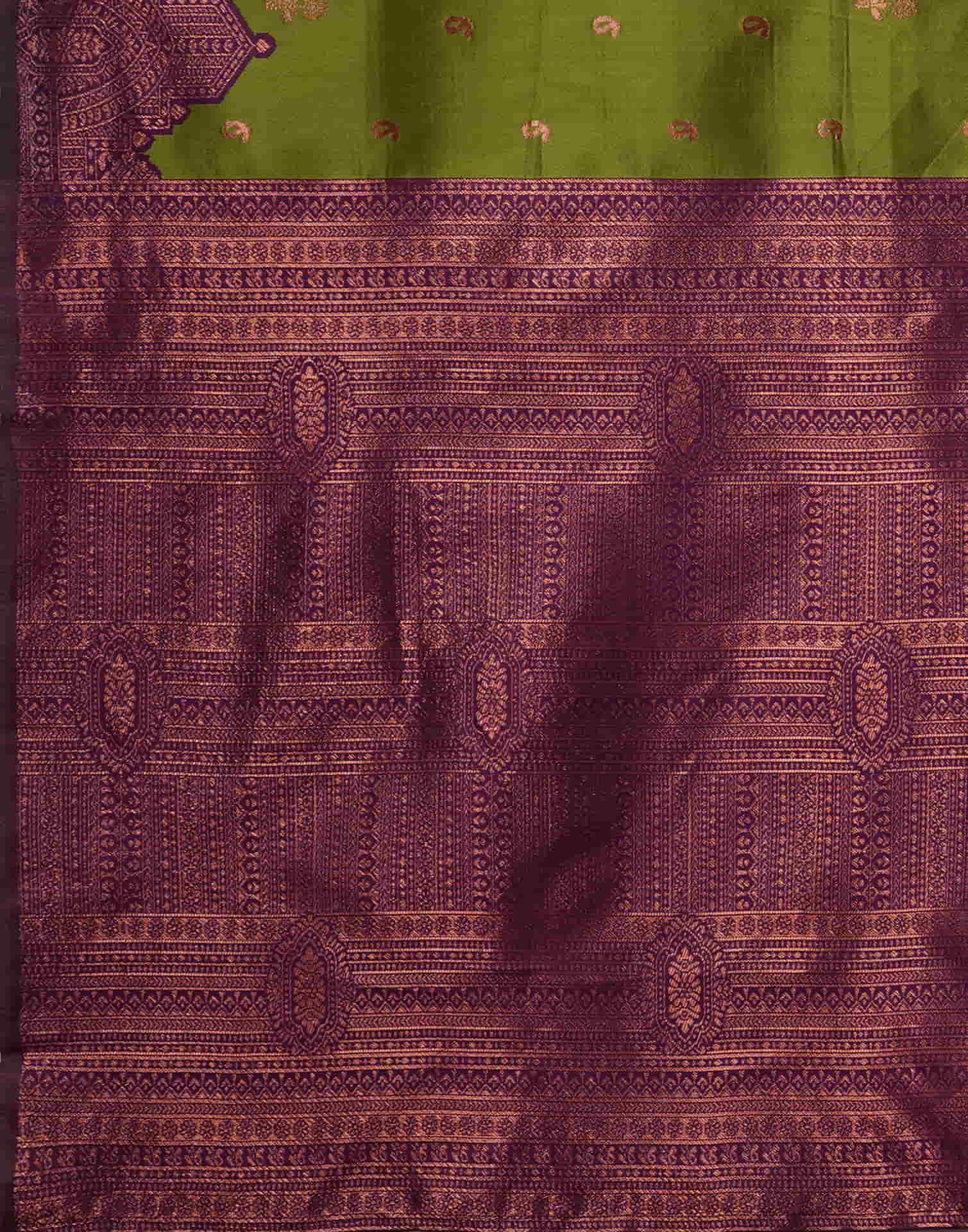 Green Silk Weaving Kanjivaram Saree