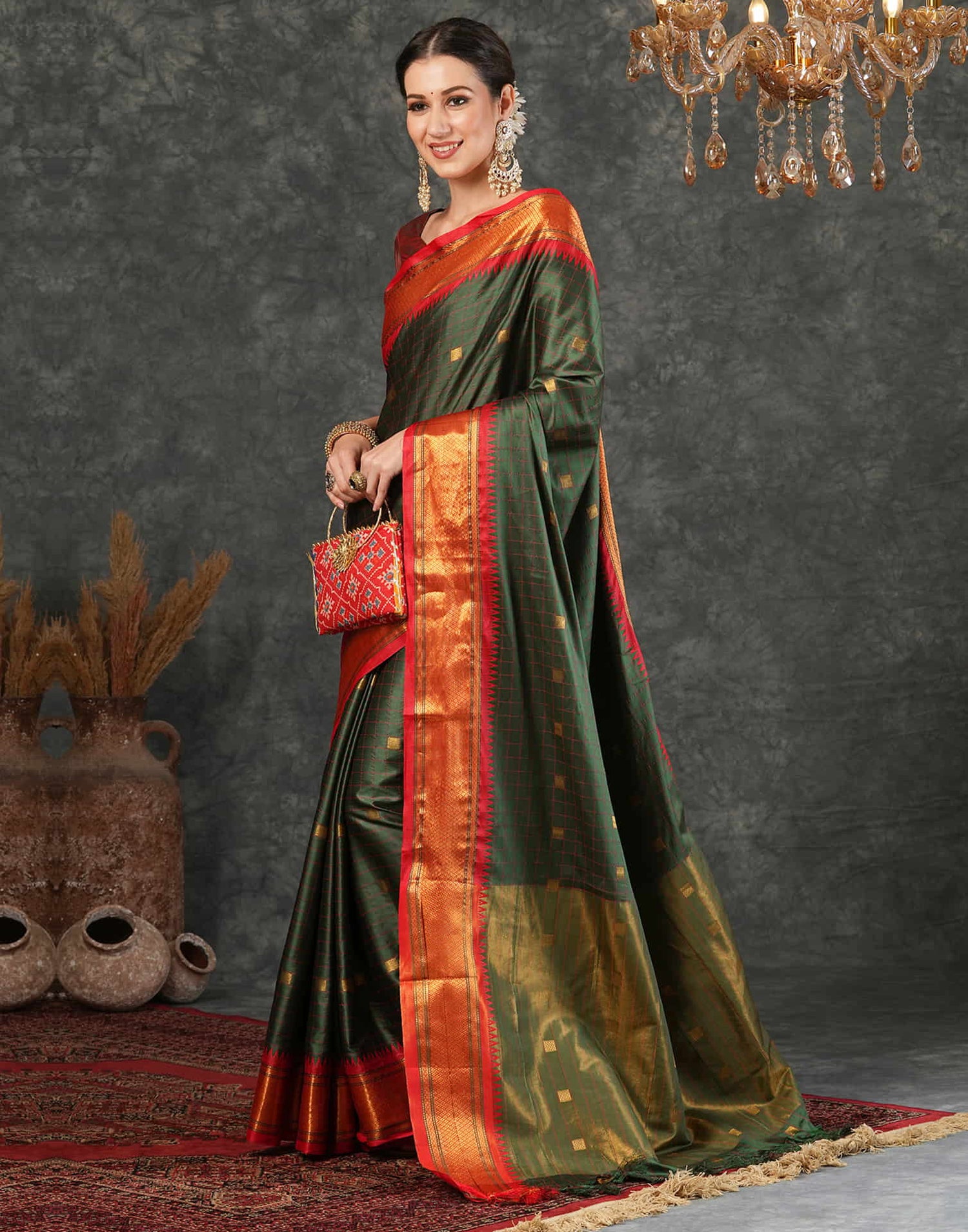 Dark Green Silk Weaving Kanjivaram Saree