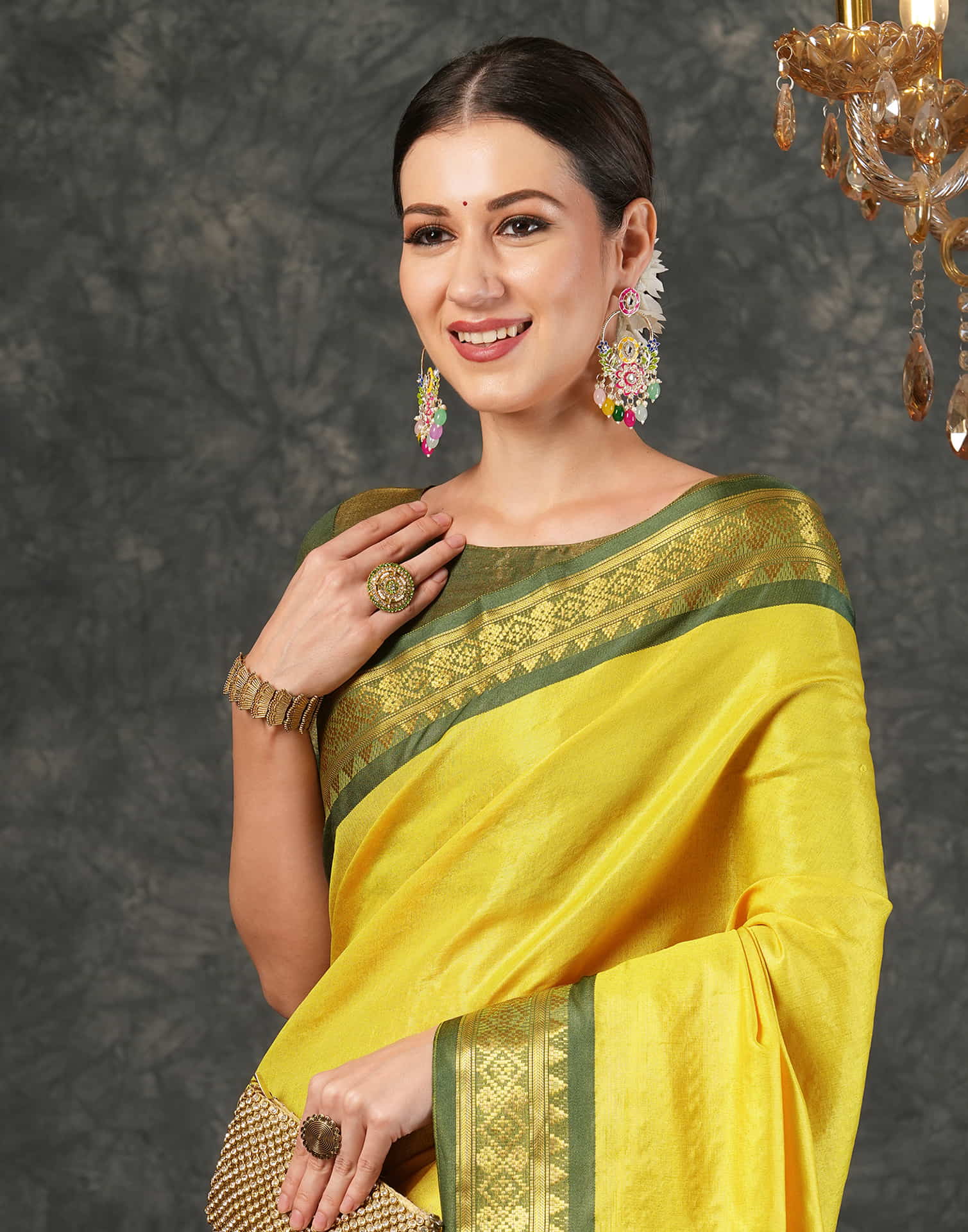 Yellow Silk Weaving Kanjivaram Saree