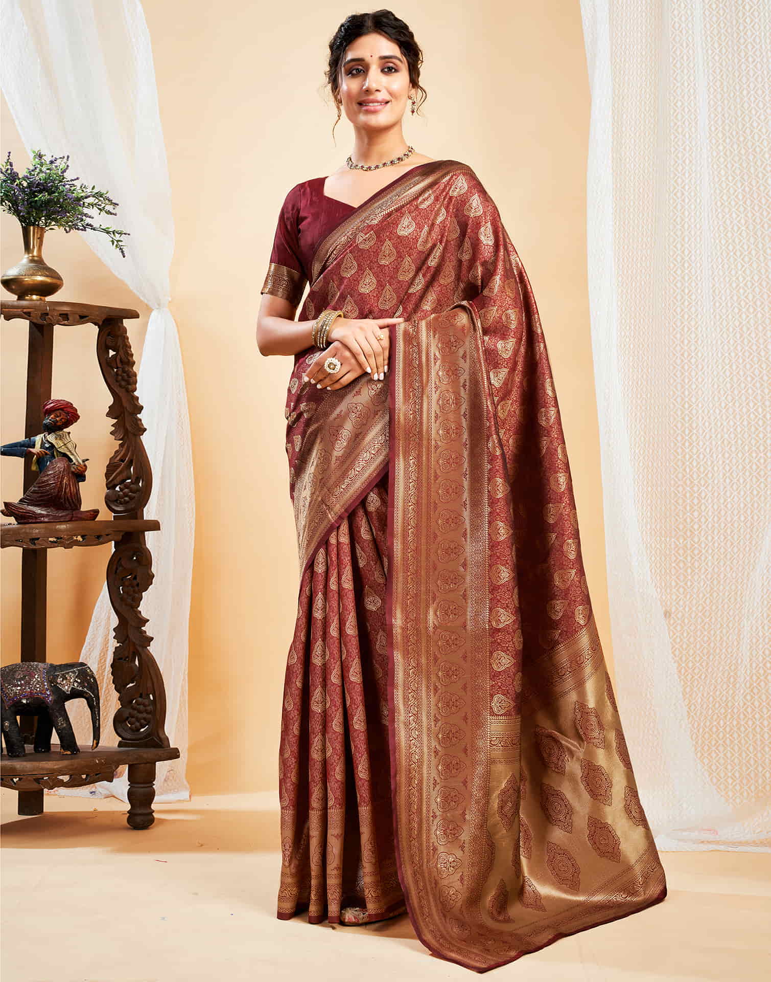 Red Silk Blend Woven Banarasi Saree