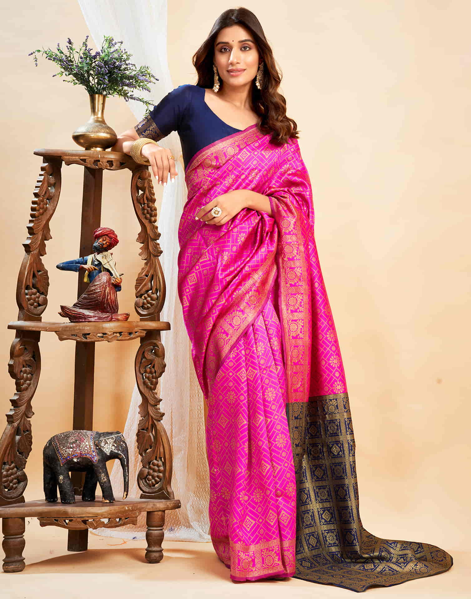 Pink Silk Woven Banarasi Saree