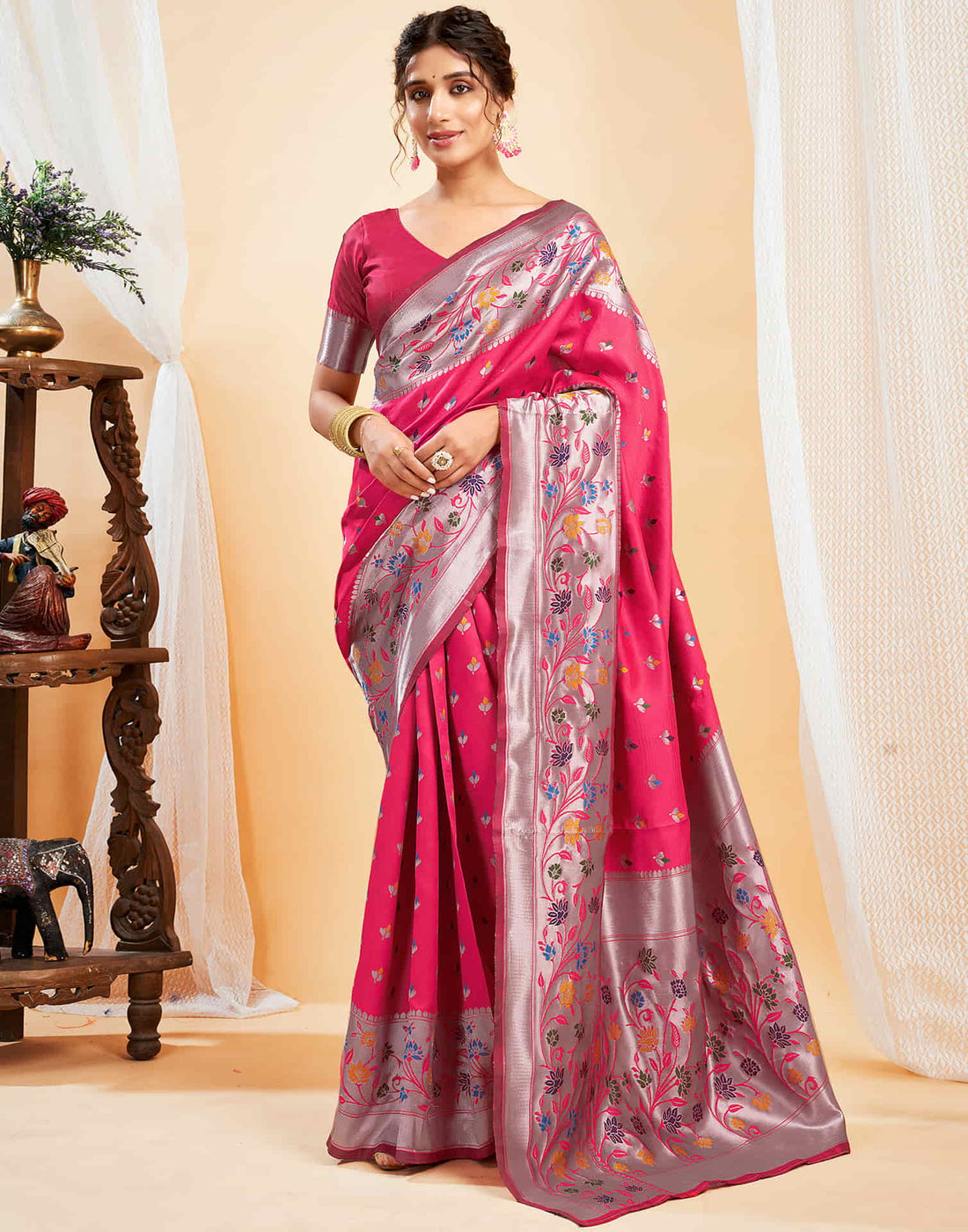 Bright Pink Silk Woven Paithani Saree