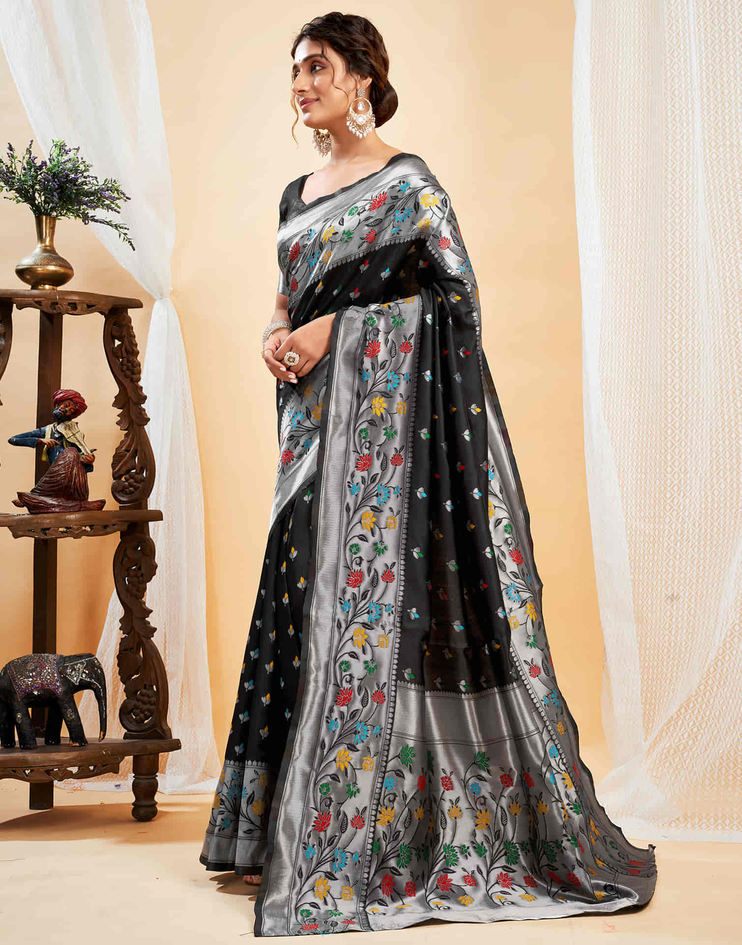 Black Silk Woven Paithani Saree