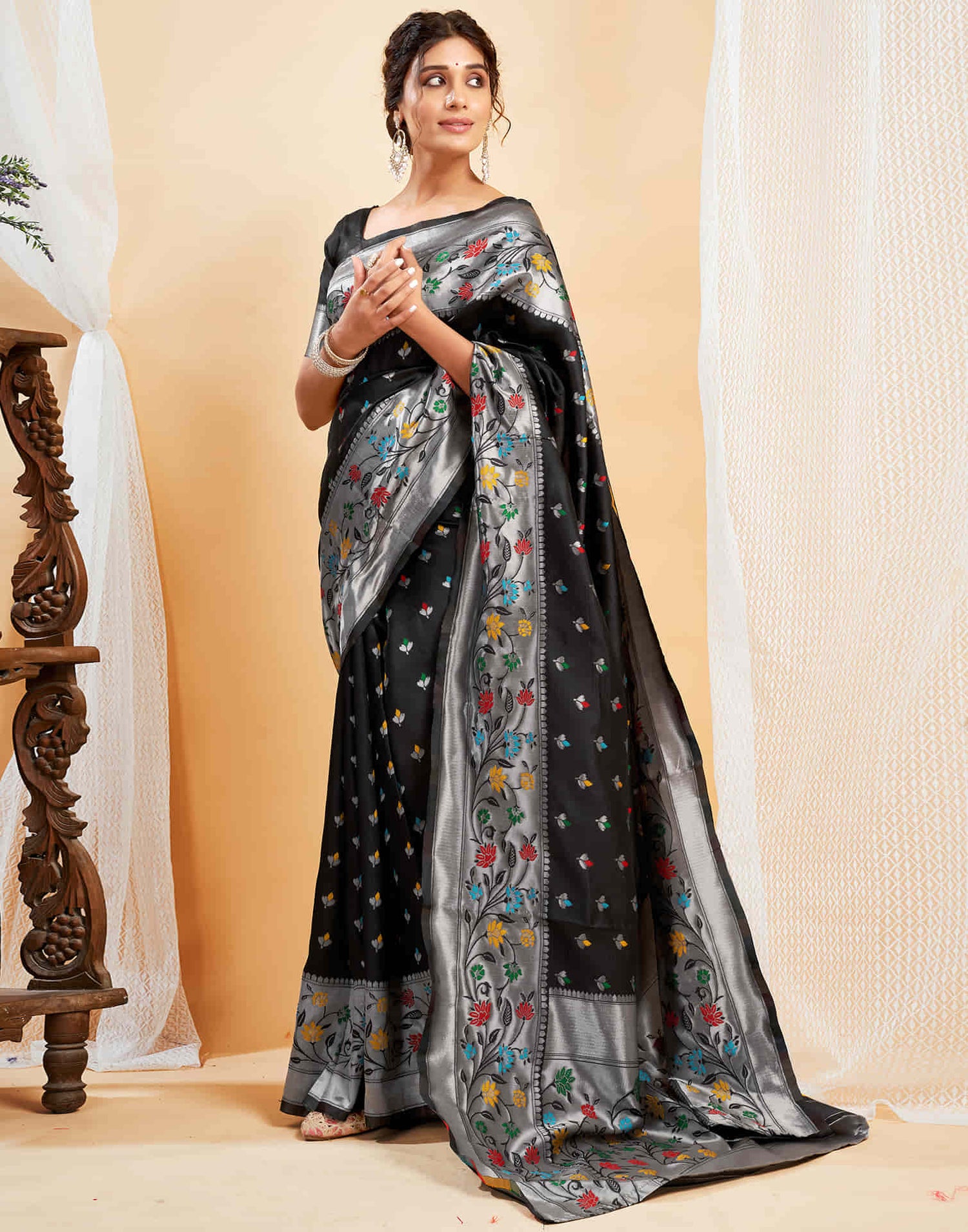 Black Silk Woven Paithani Saree