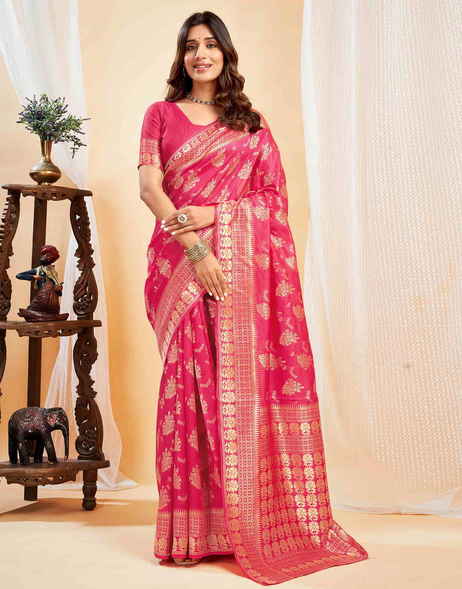 Red Silk Blend Woven Banarasi Saree