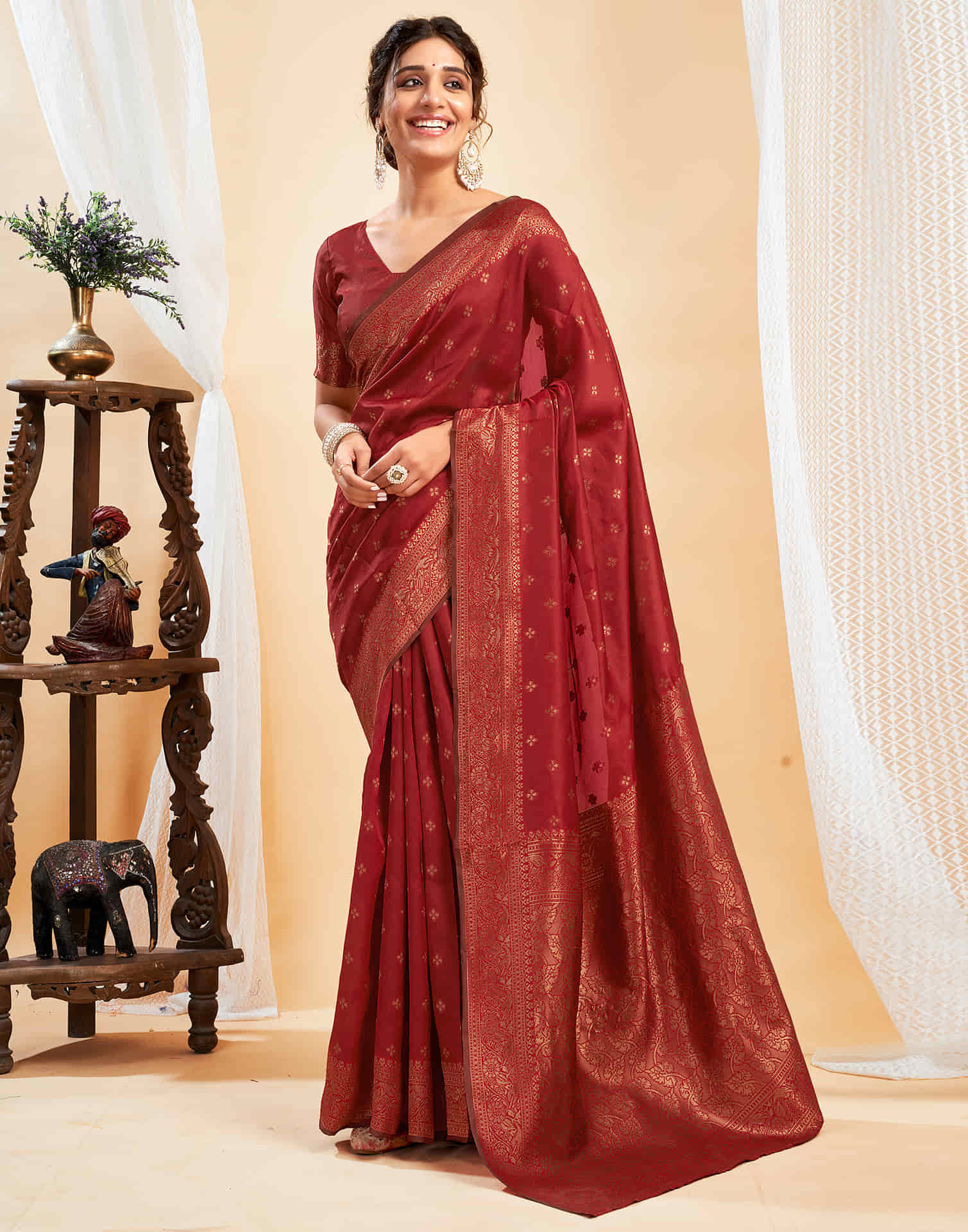 Red Silk Blend Woven Banarasi Saree