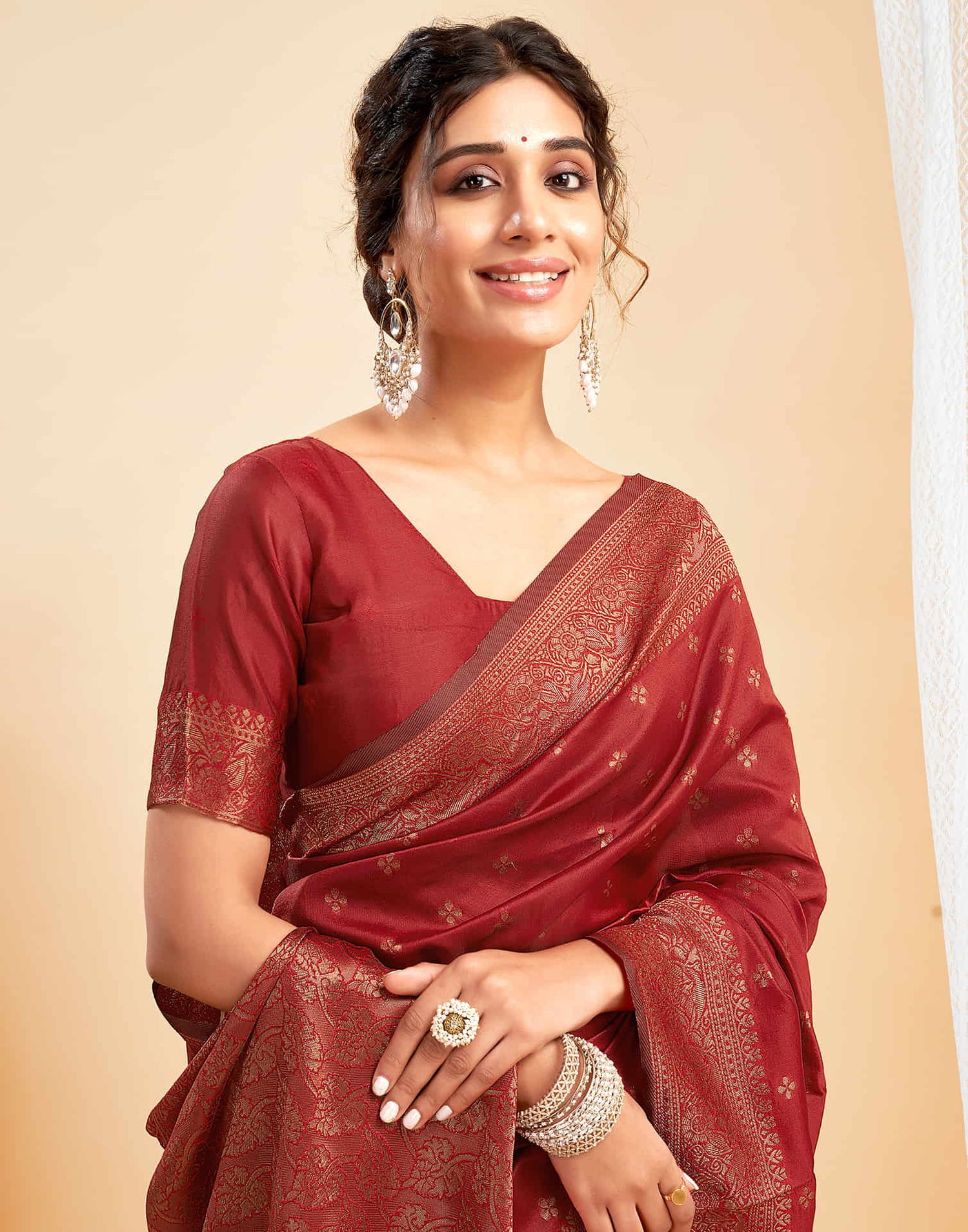 Red Silk Blend Woven Banarasi Saree