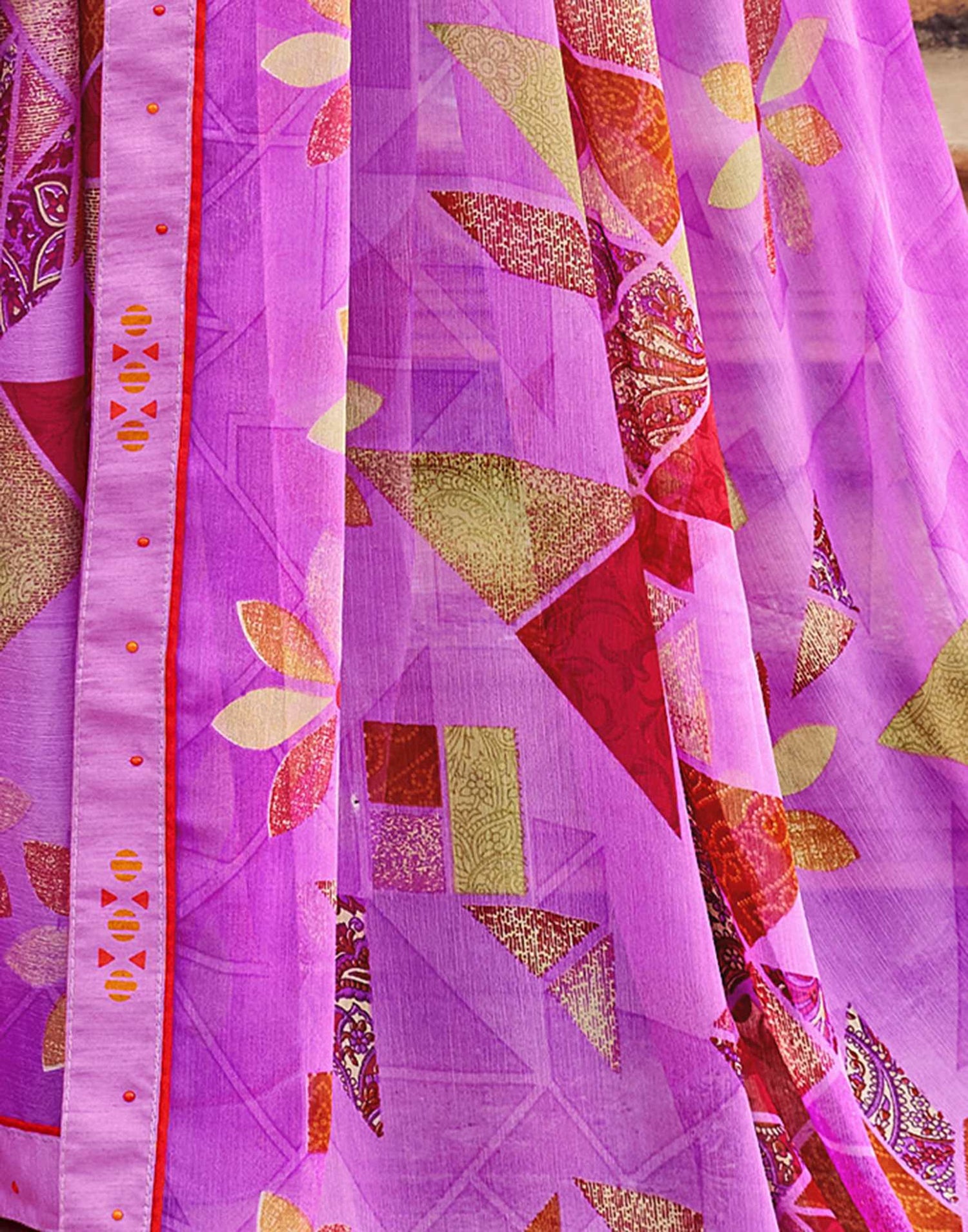 Light Purple Geometric Printed Chiffon Saree