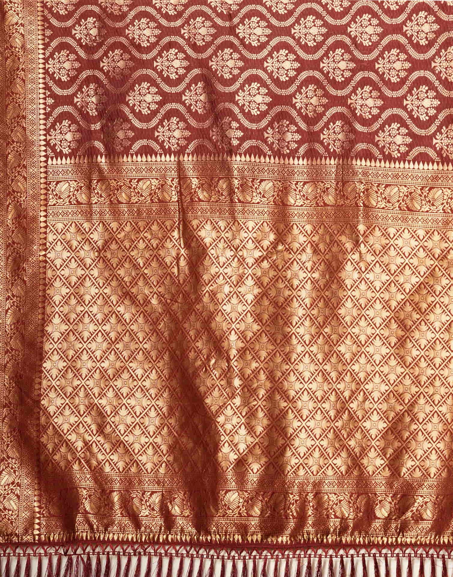 Maroon Silk Blend Woven Banarasi Saree