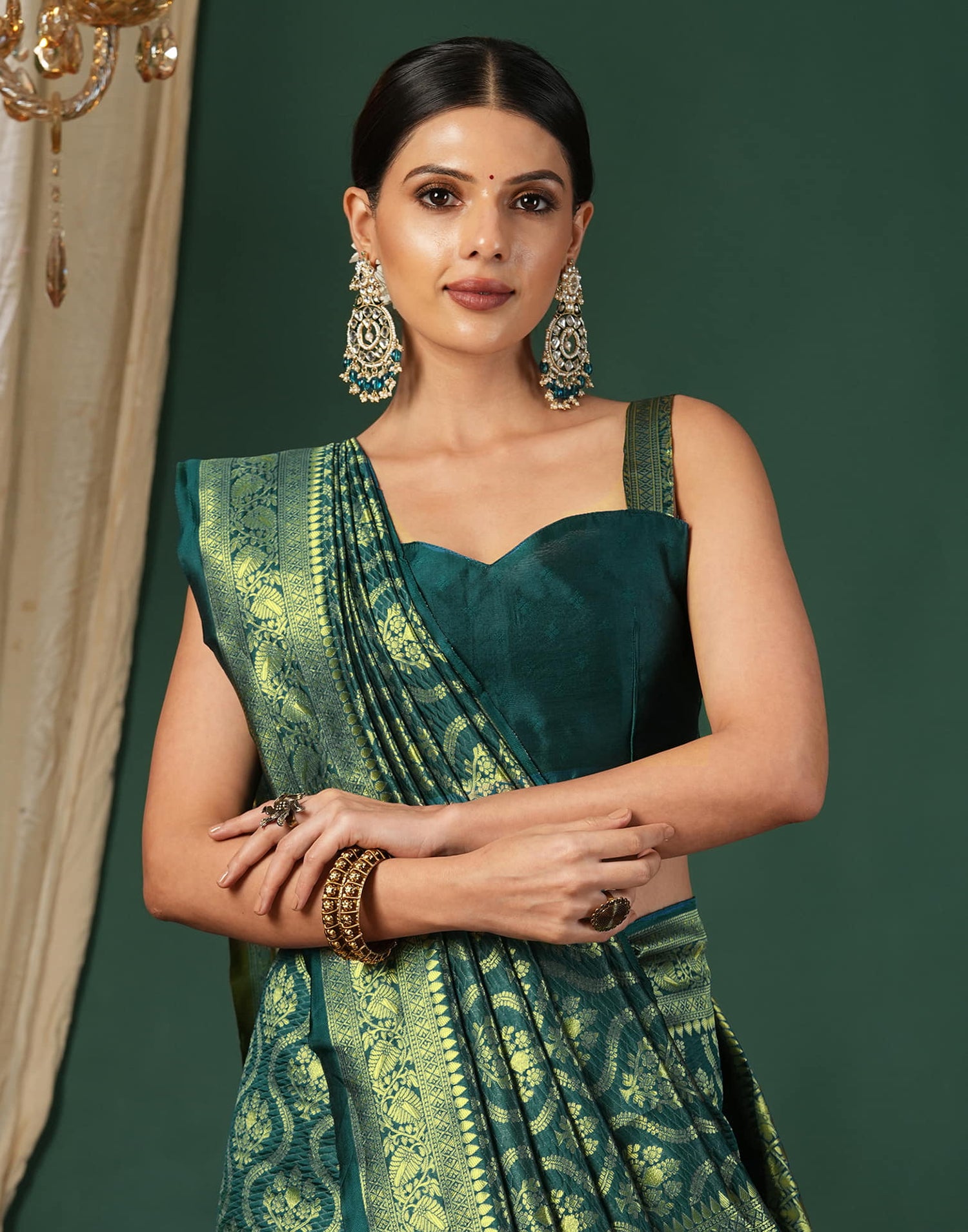 Green Silk Blend Woven Banarasi Saree