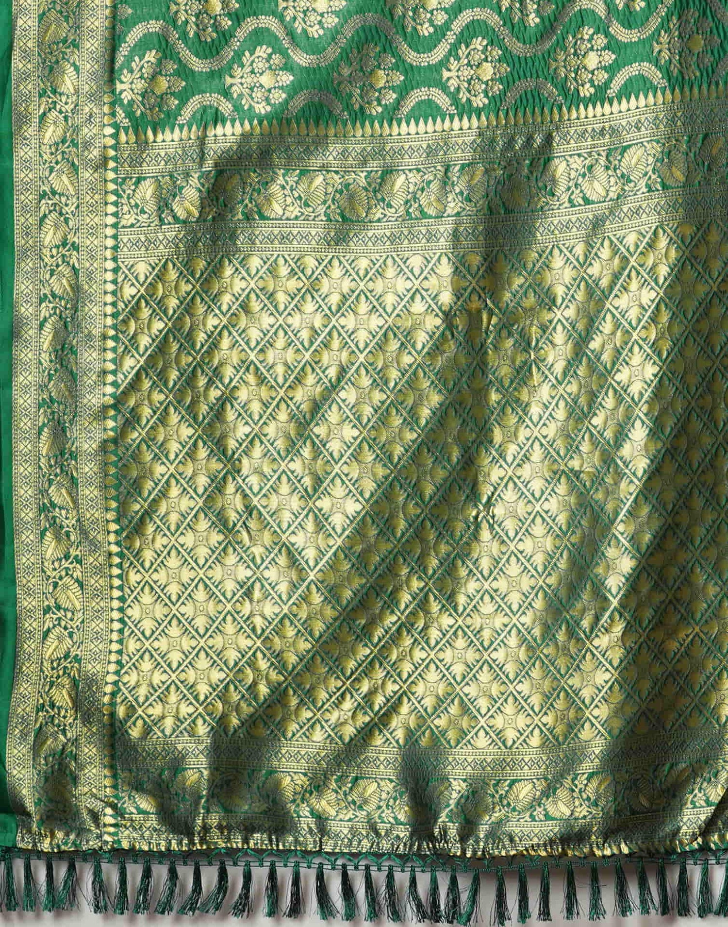 Green Silk Blend Woven Banarasi Saree