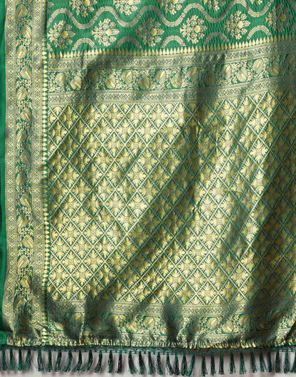 Green Silk Blend Woven Banarasi Saree