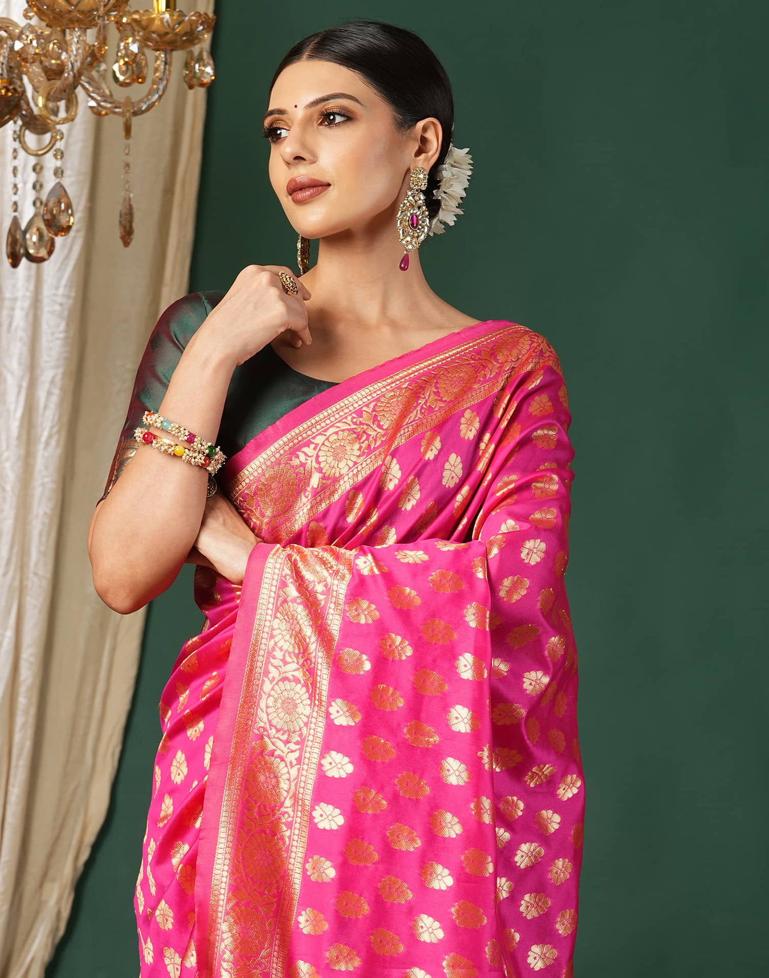 Pink Silk Blend Woven Banarasi Saree