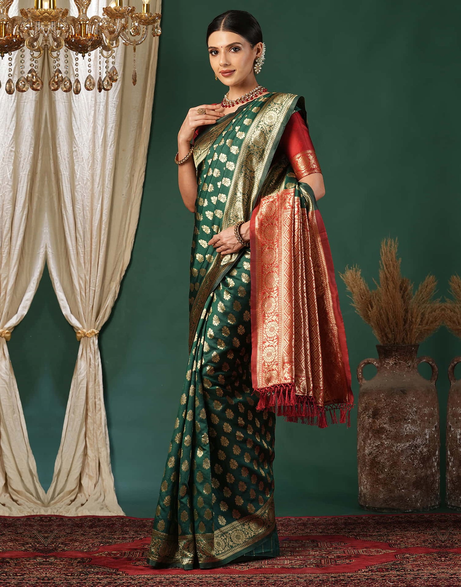 Green Silk Blend Woven Banarasi Saree