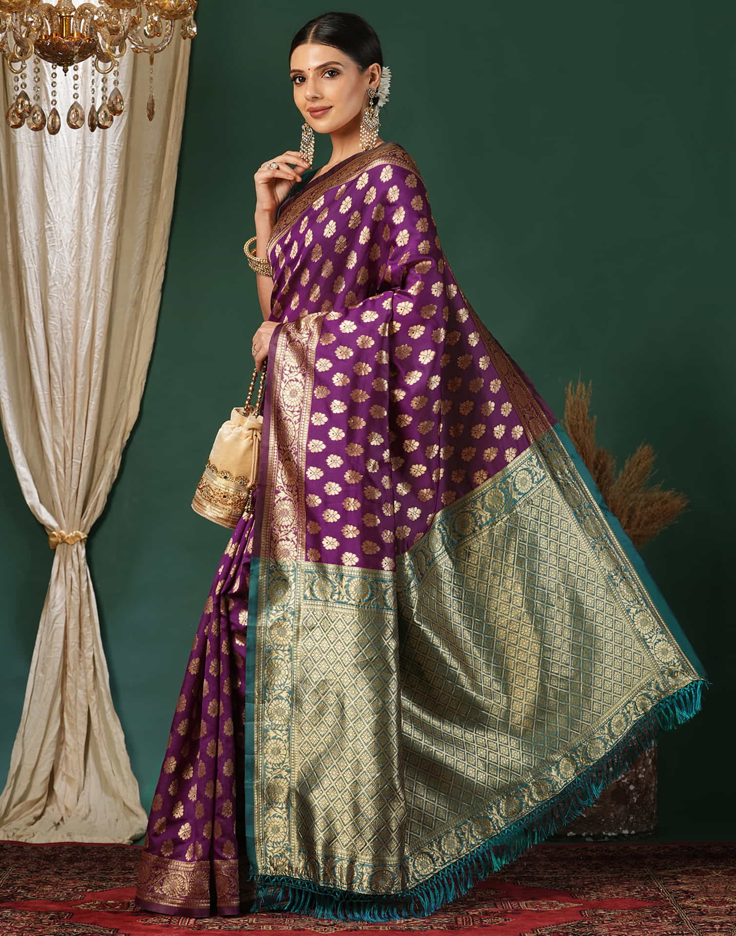 Purple Silk Blend Woven Banarasi Saree