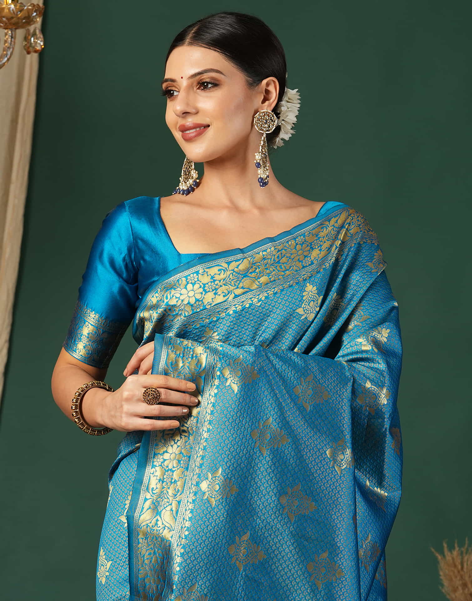 Blue Silk Blend Woven Banarasi Saree