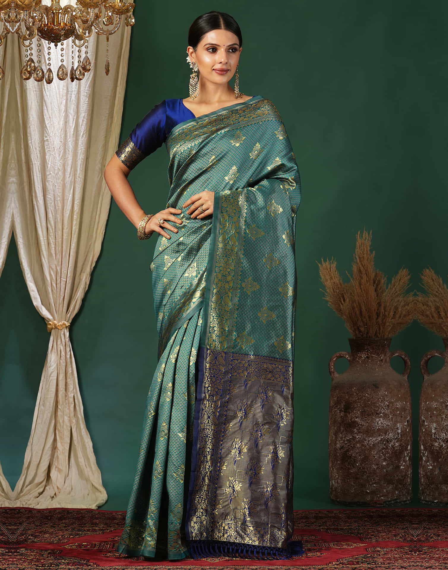 Green Silk Blend Woven Banarasi Saree