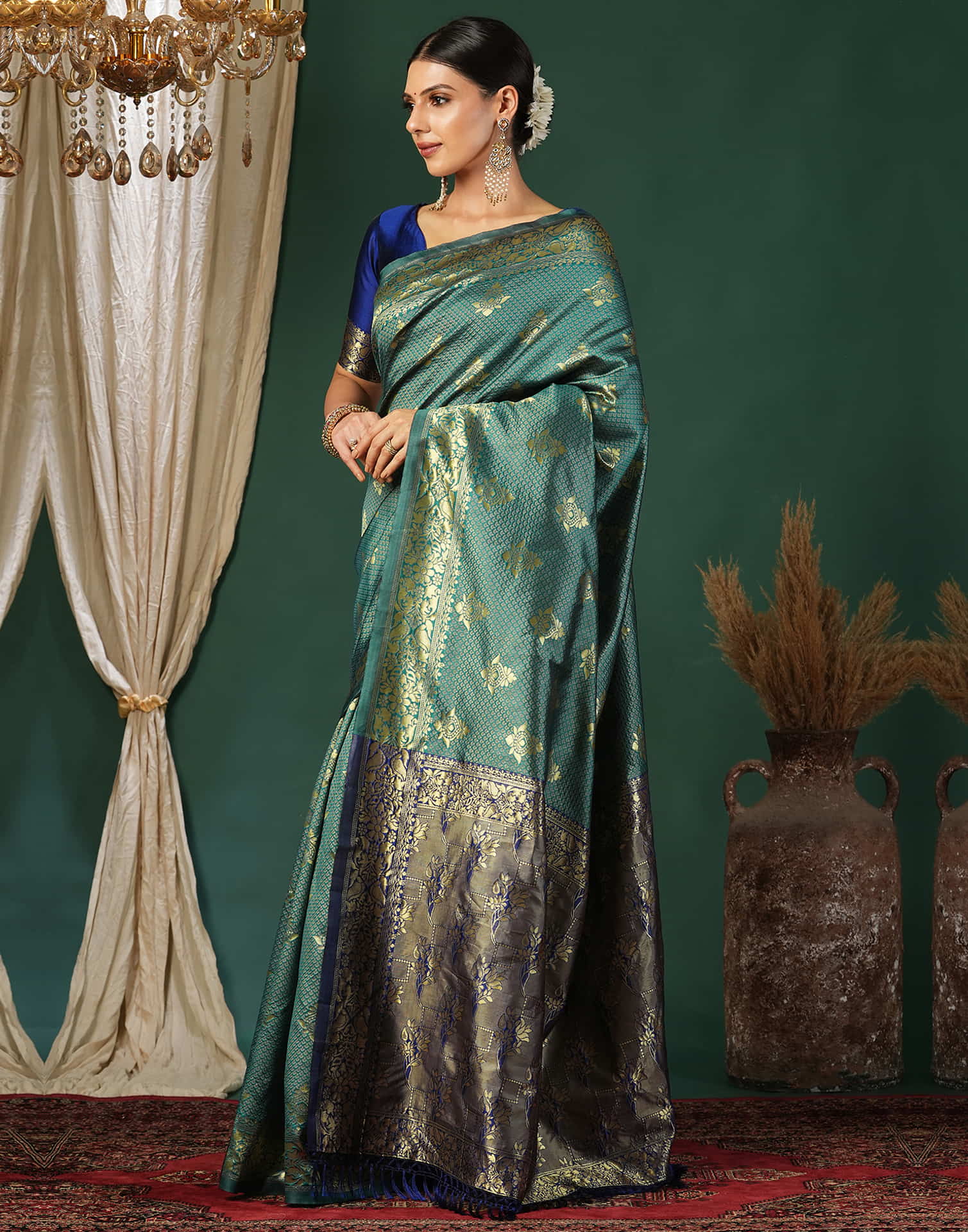 Green Silk Blend Woven Banarasi Saree