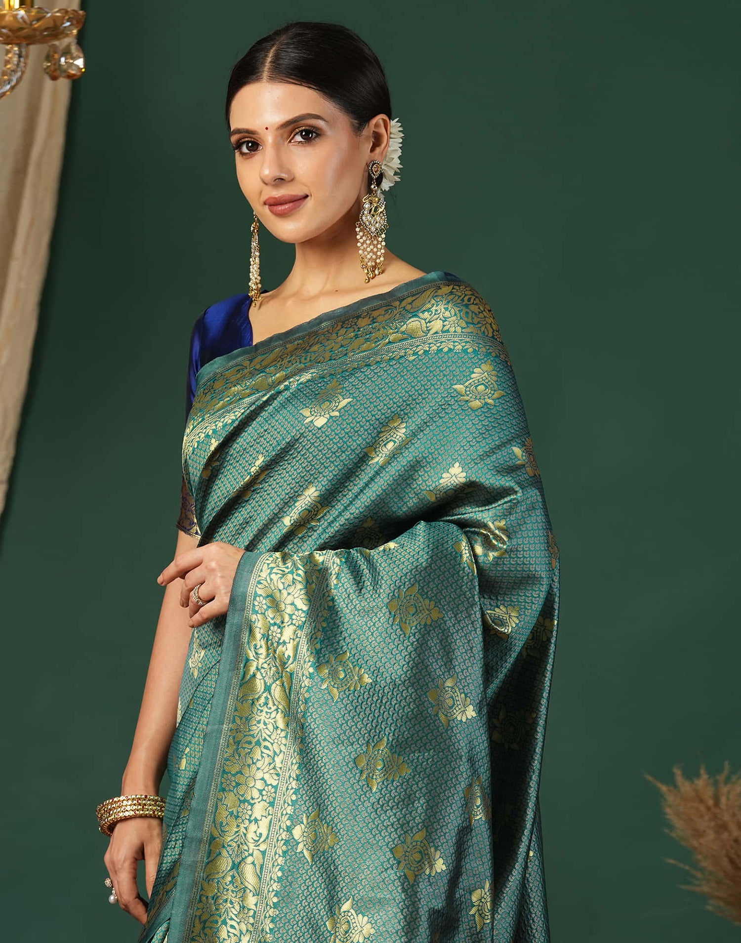 Green Silk Blend Woven Banarasi Saree