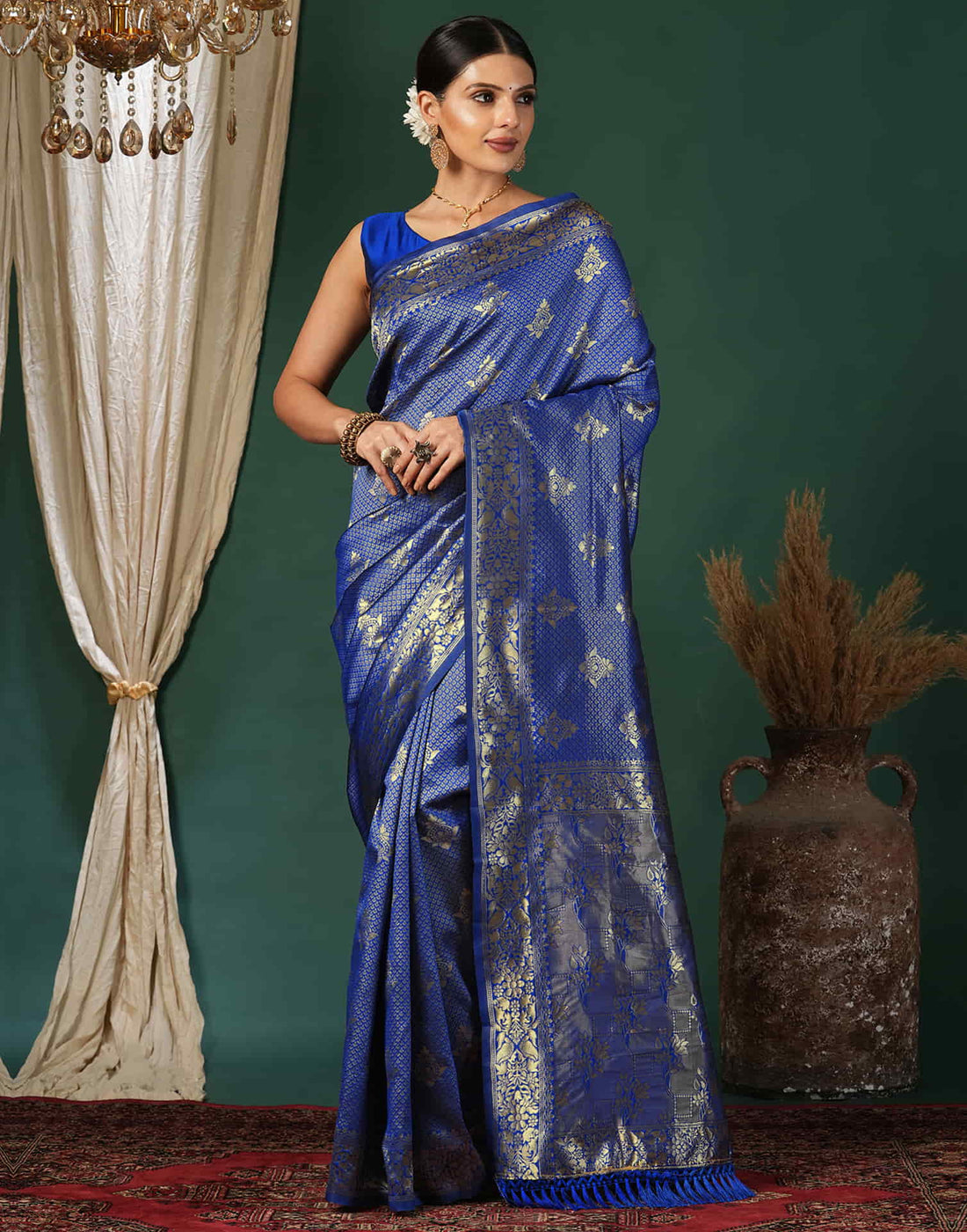 Blue Silk Blend Woven Banarasi Saree