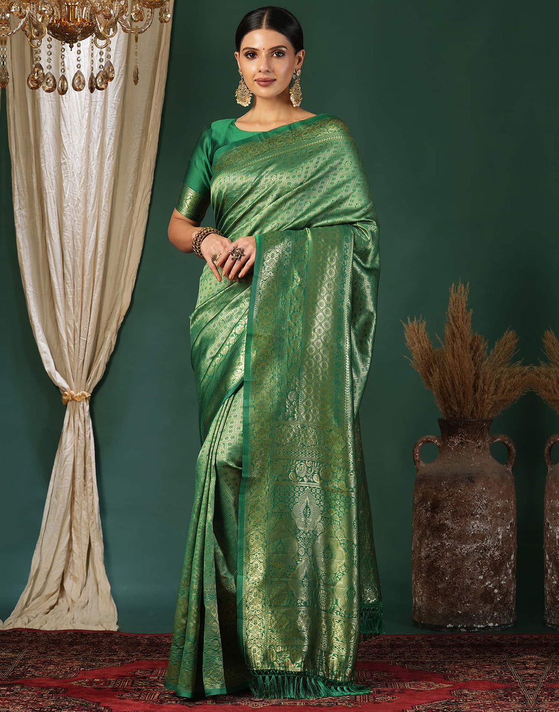 Green Silk Blend Woven Banarasi Saree