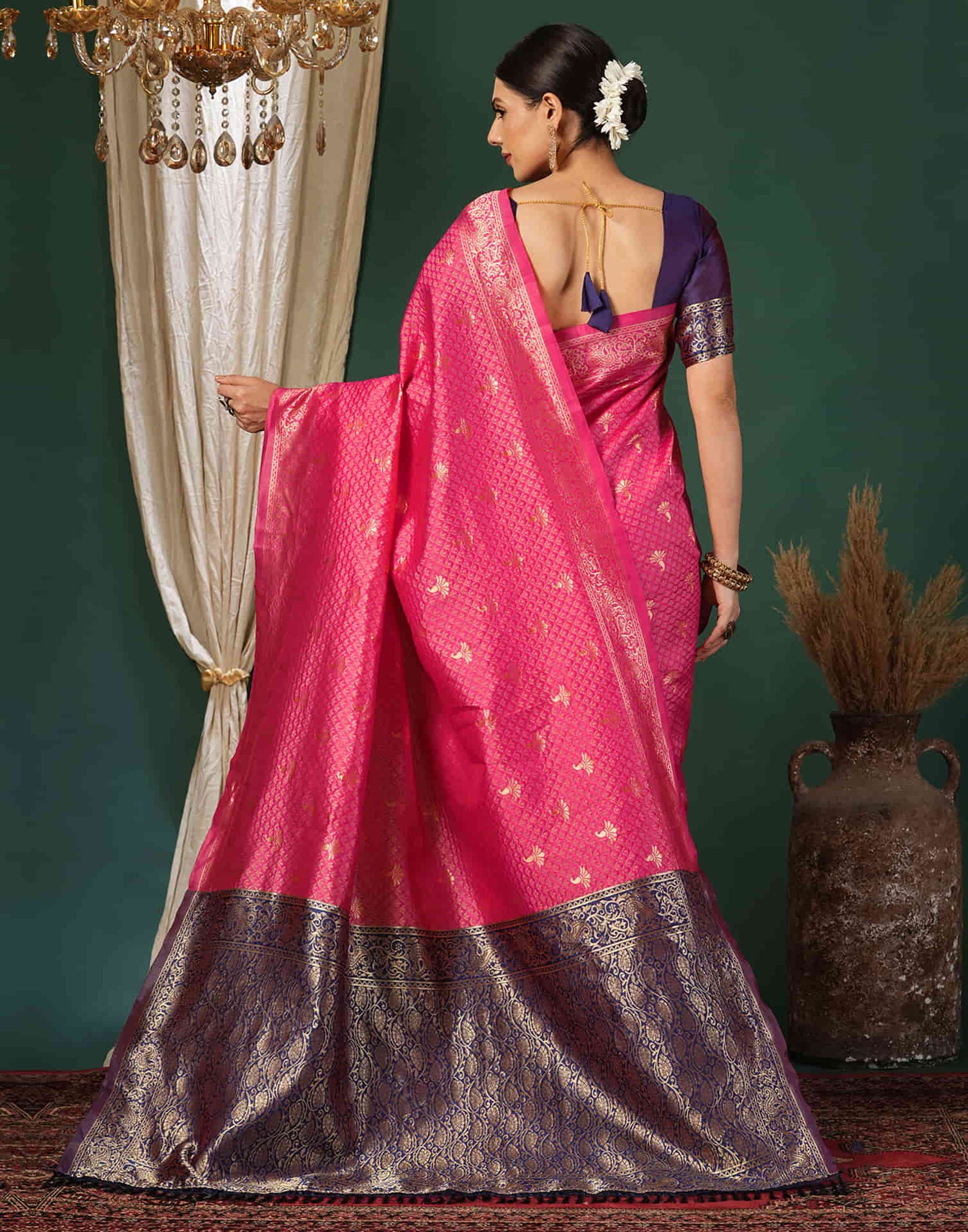 Pink Silk Blend Woven Banarasi Saree