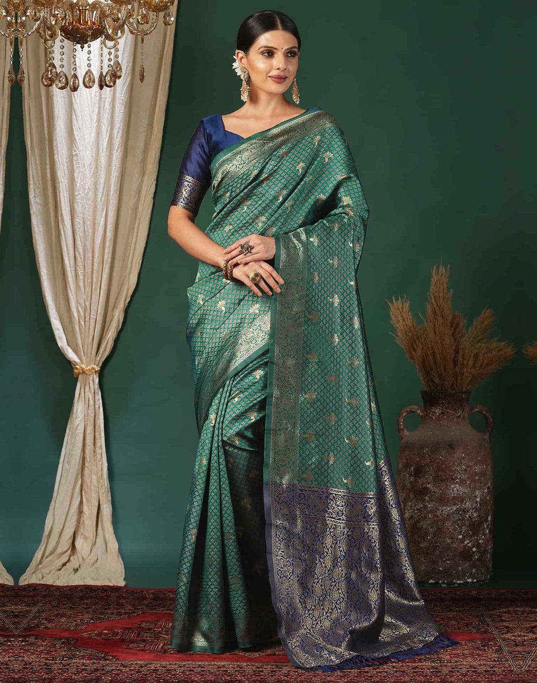 Green Silk Blend Woven Banarasi Saree