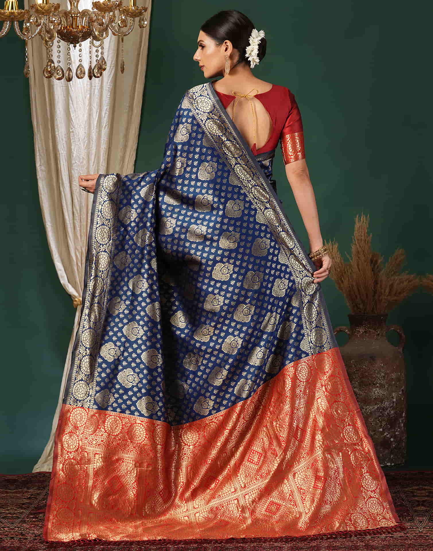 Blue Silk Blend Woven Banarasi Saree