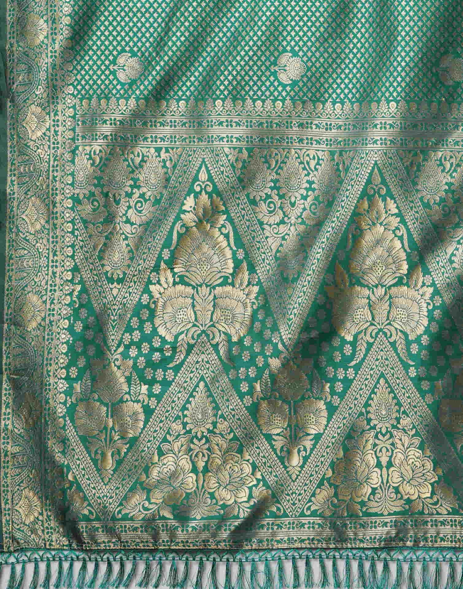 Rama Green Silk Woven Banarasi Saree