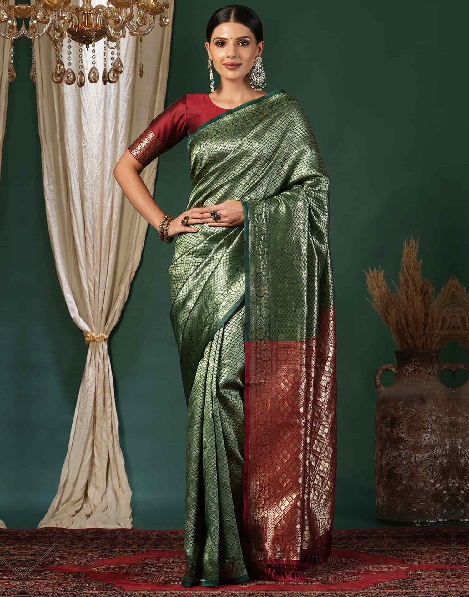 Green Silk Blend Woven Banarasi Saree