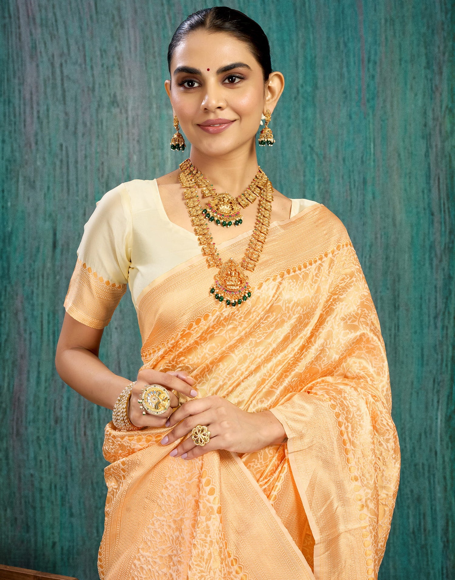 Golden Silk Weaving Kanjivaram Saree