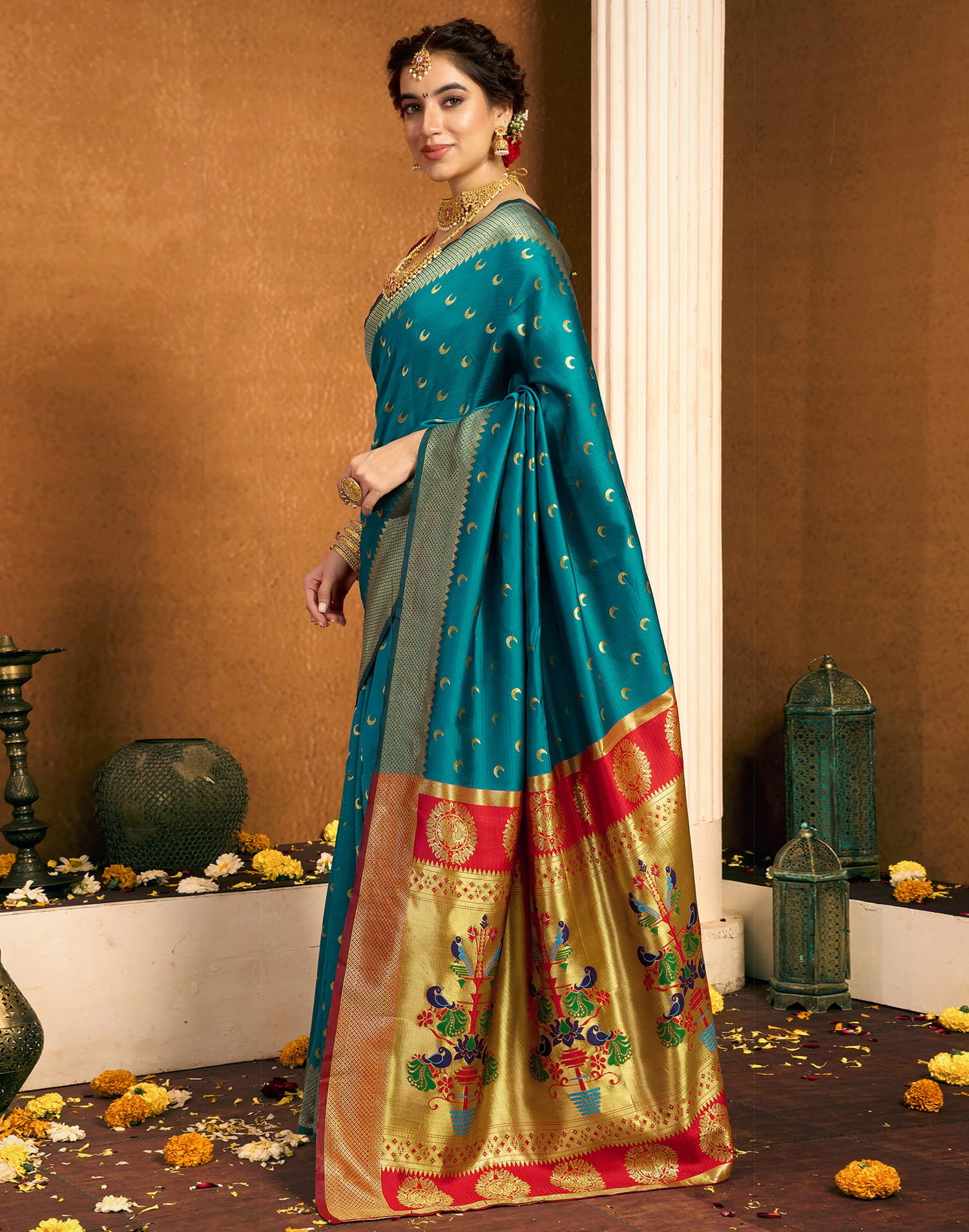 Turquoise Silk Woven Paithani Saree