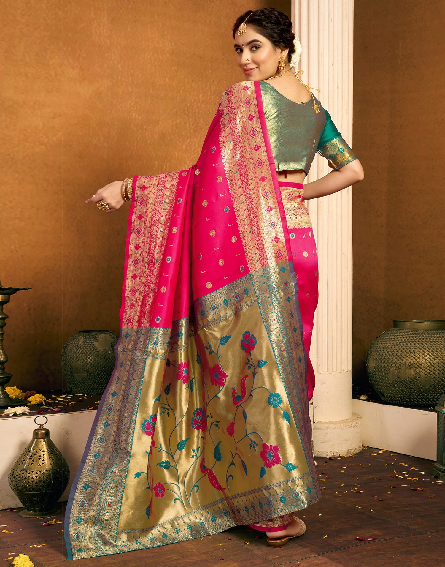 Rani Pink Silk Woven Paithani Saree