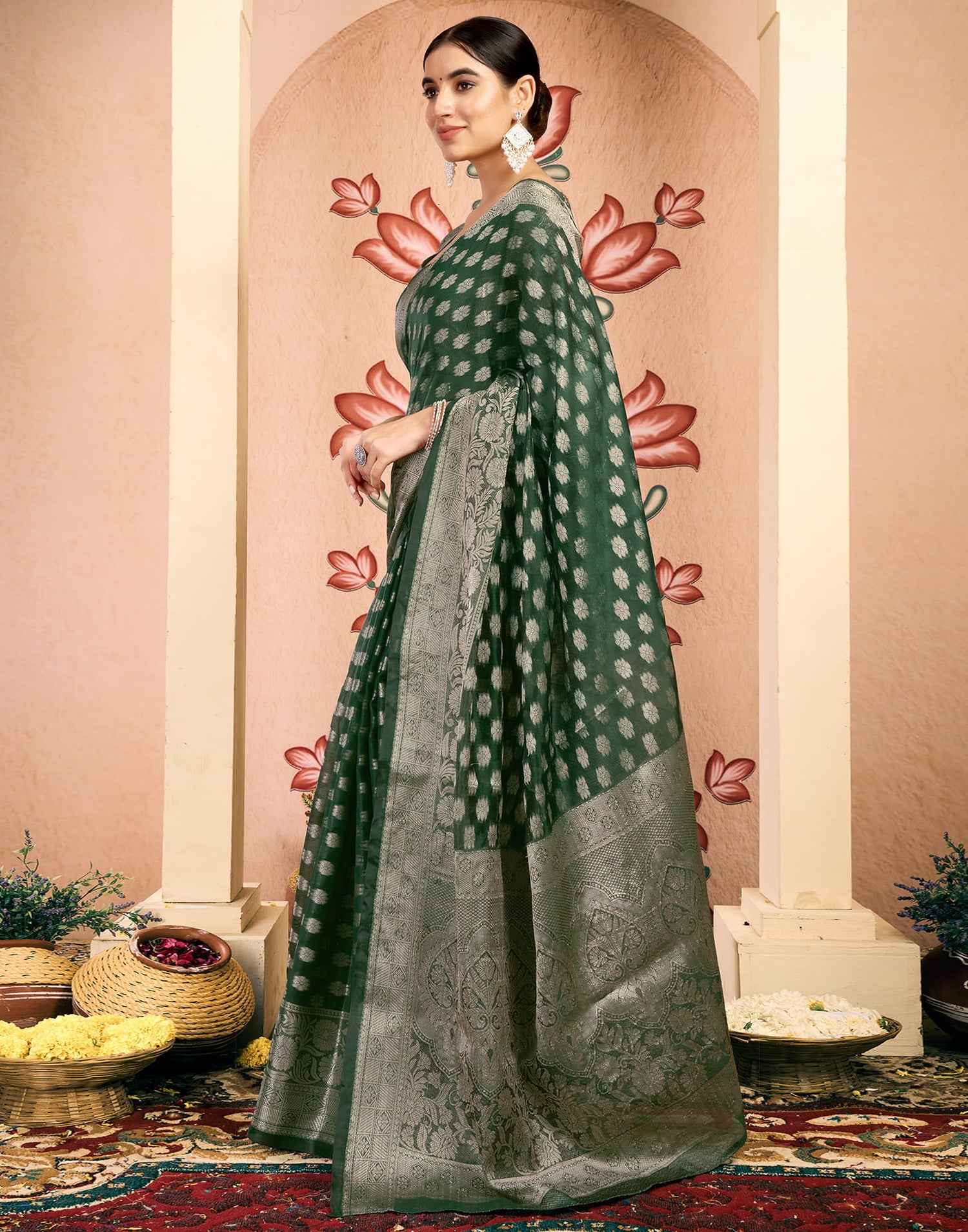 Green Silk Blend Woven Banarasi Saree