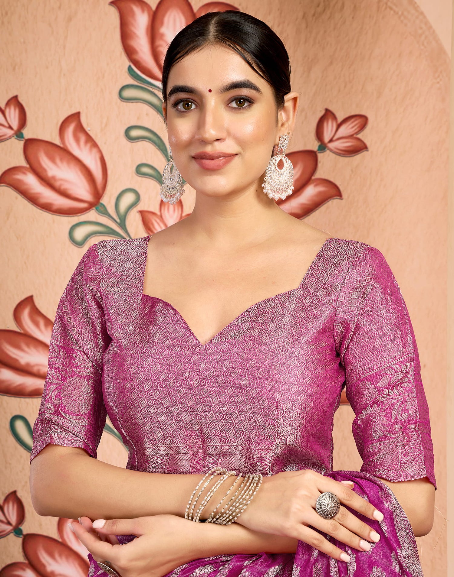 Pink Silk Blend Woven Banarasi Saree