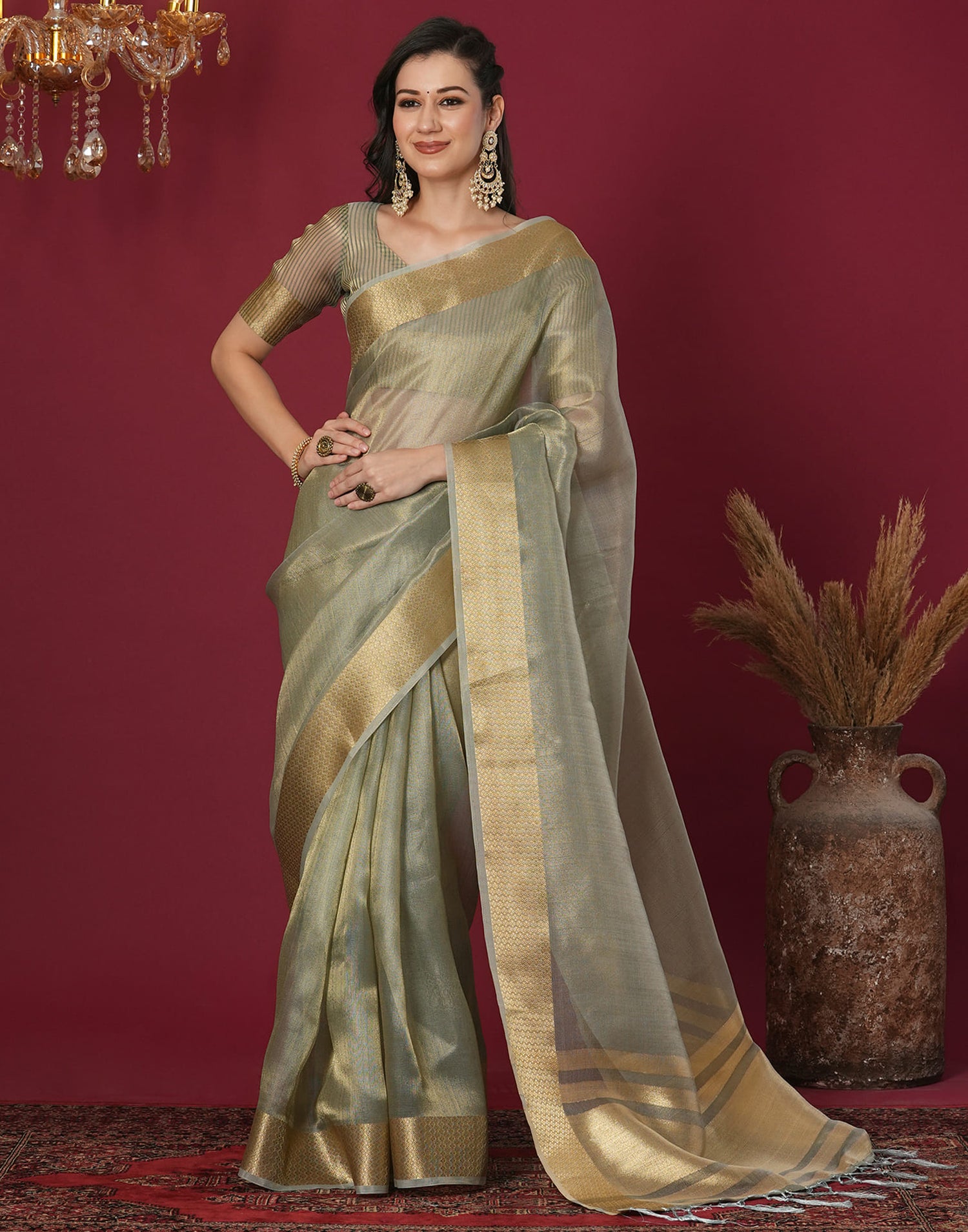 Golden Organza Weaving Mangalagiri Saree