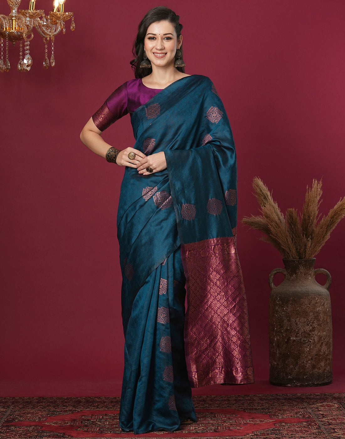 Blue Silk Blend Woven Woven Saree