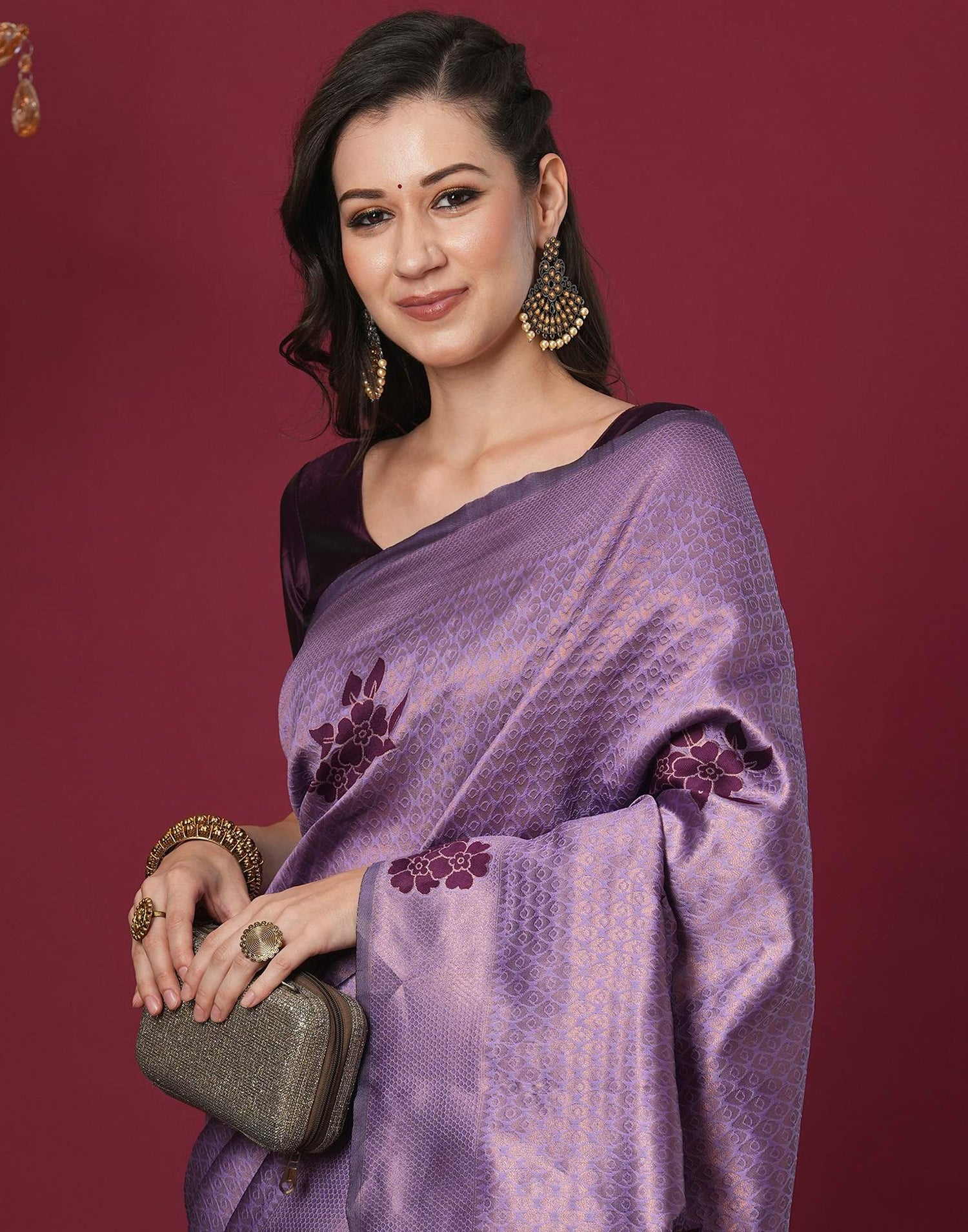 Lavender Silk Blend Woven Woven Saree