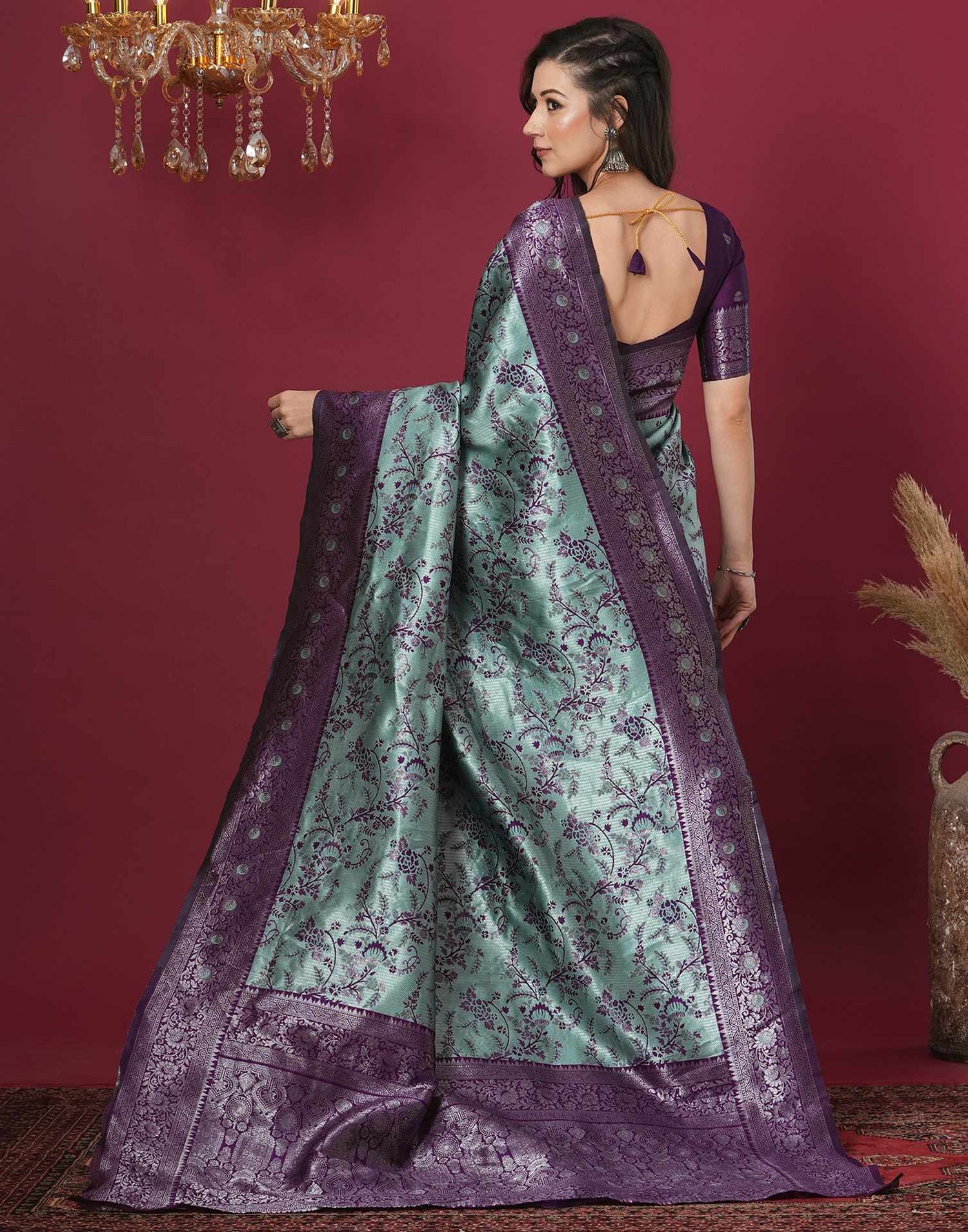 Blue Silk Blend Woven Woven Saree