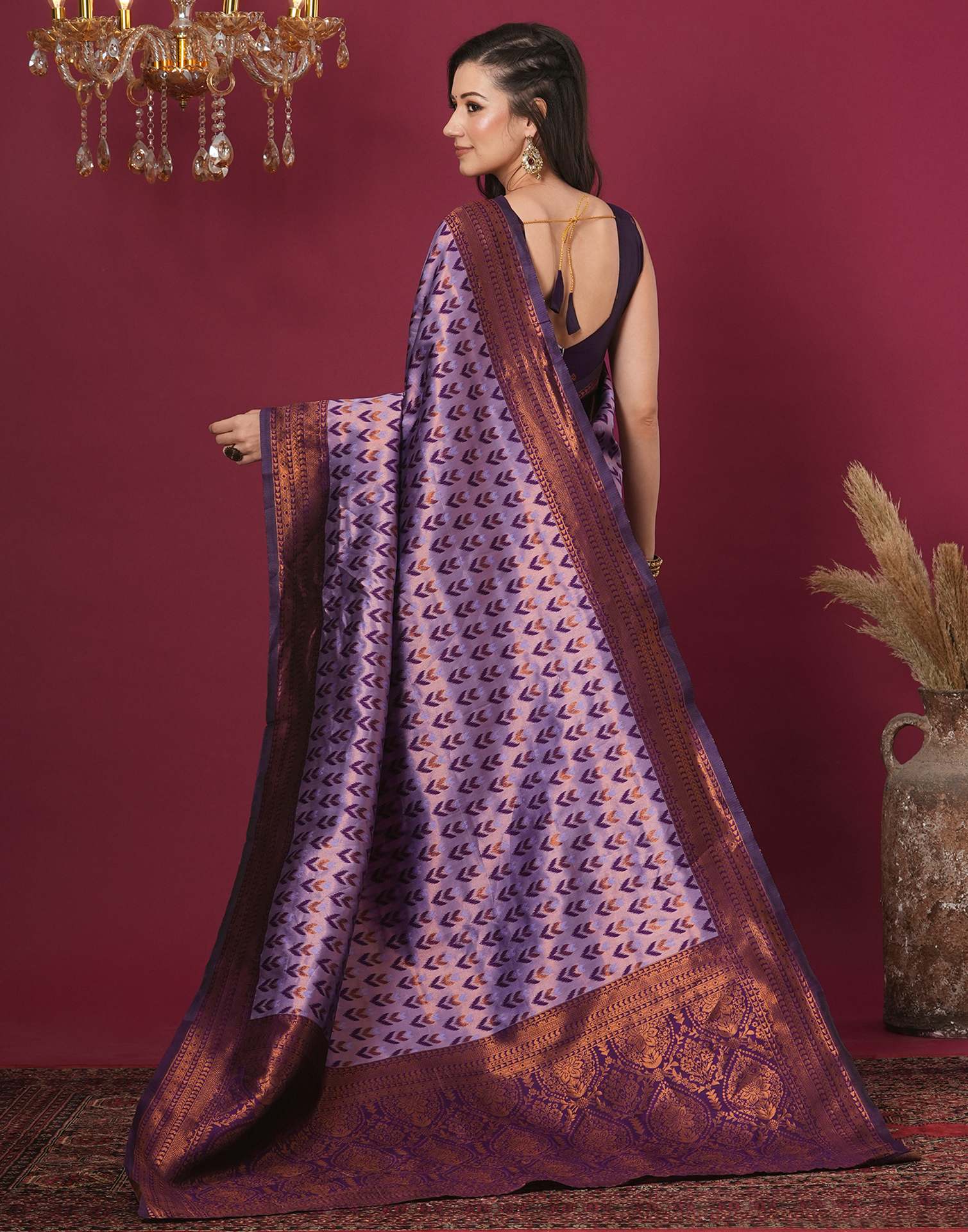 Lavender Silk Blend Woven Woven Saree